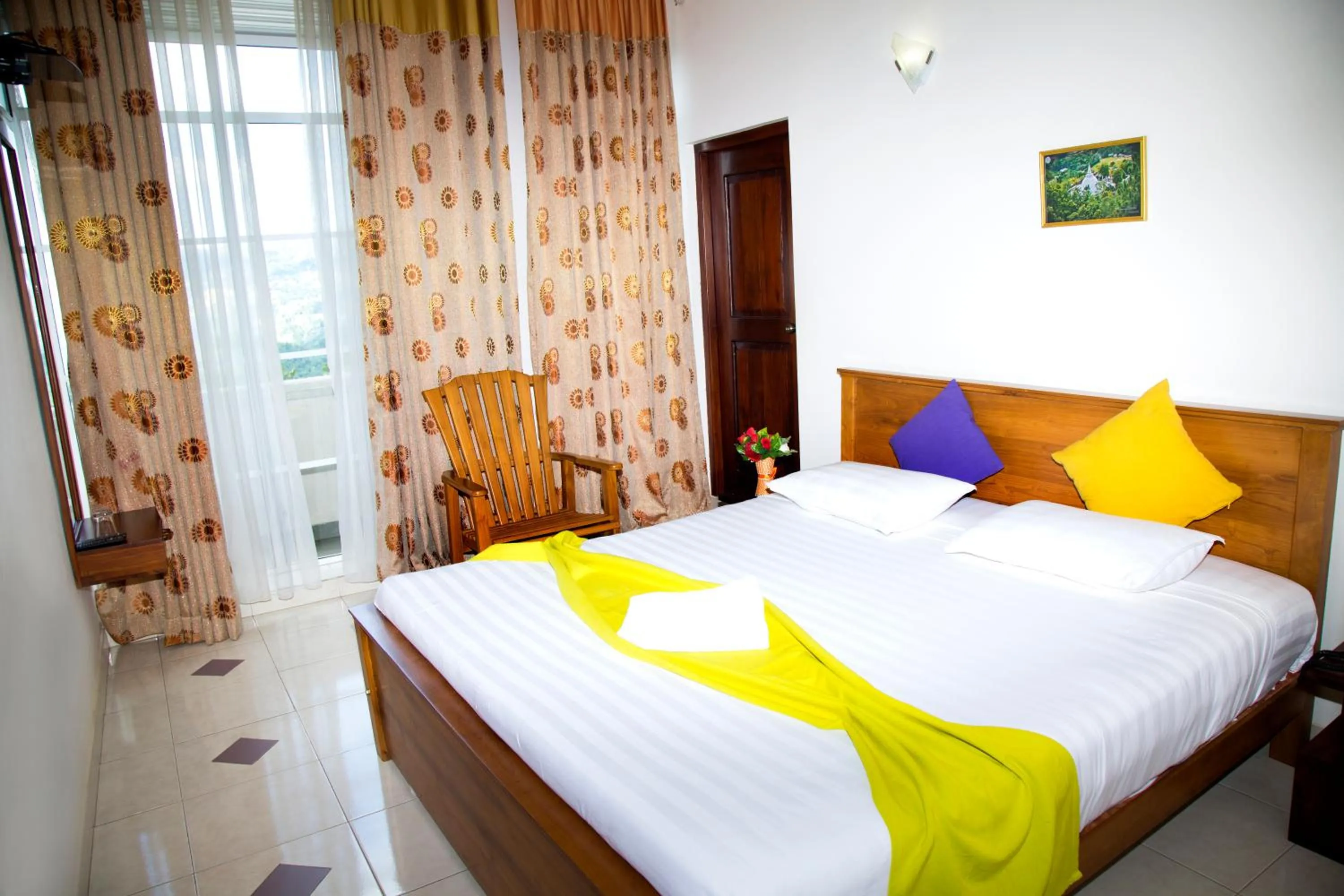 Photo of the whole room, Bed in Auslink Hotel