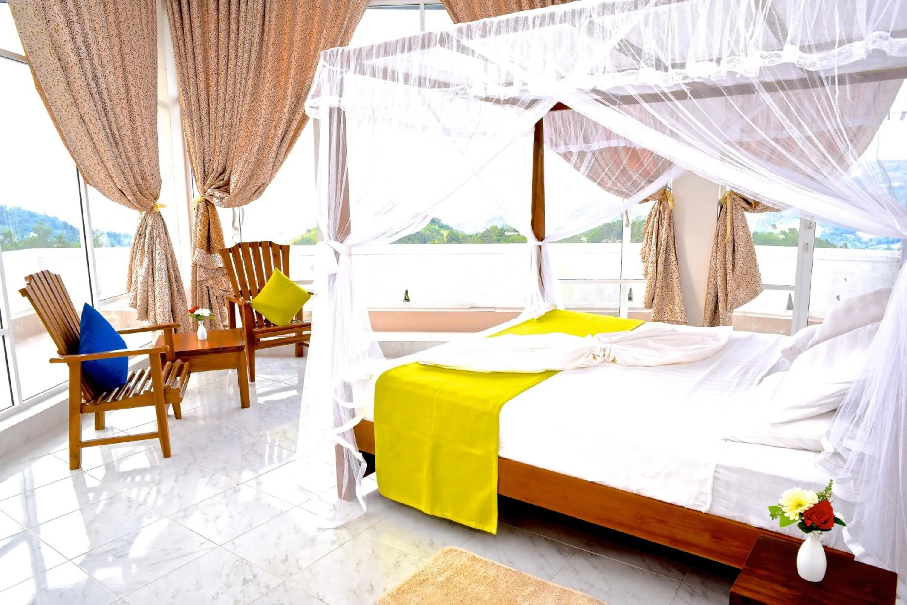 Bedroom, Bed in Auslink Hotel