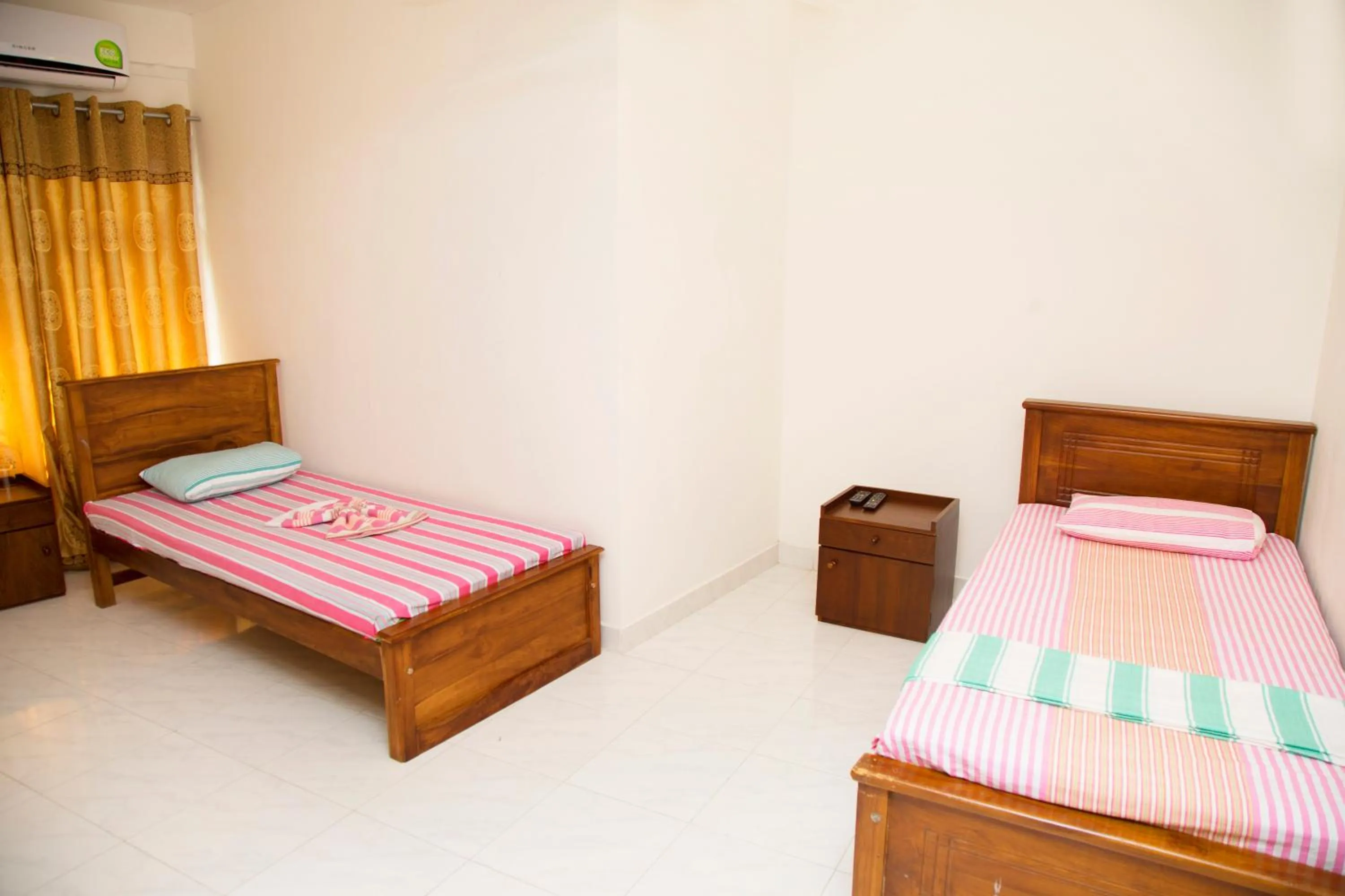 Bedroom, Bed in Auslink Hotel