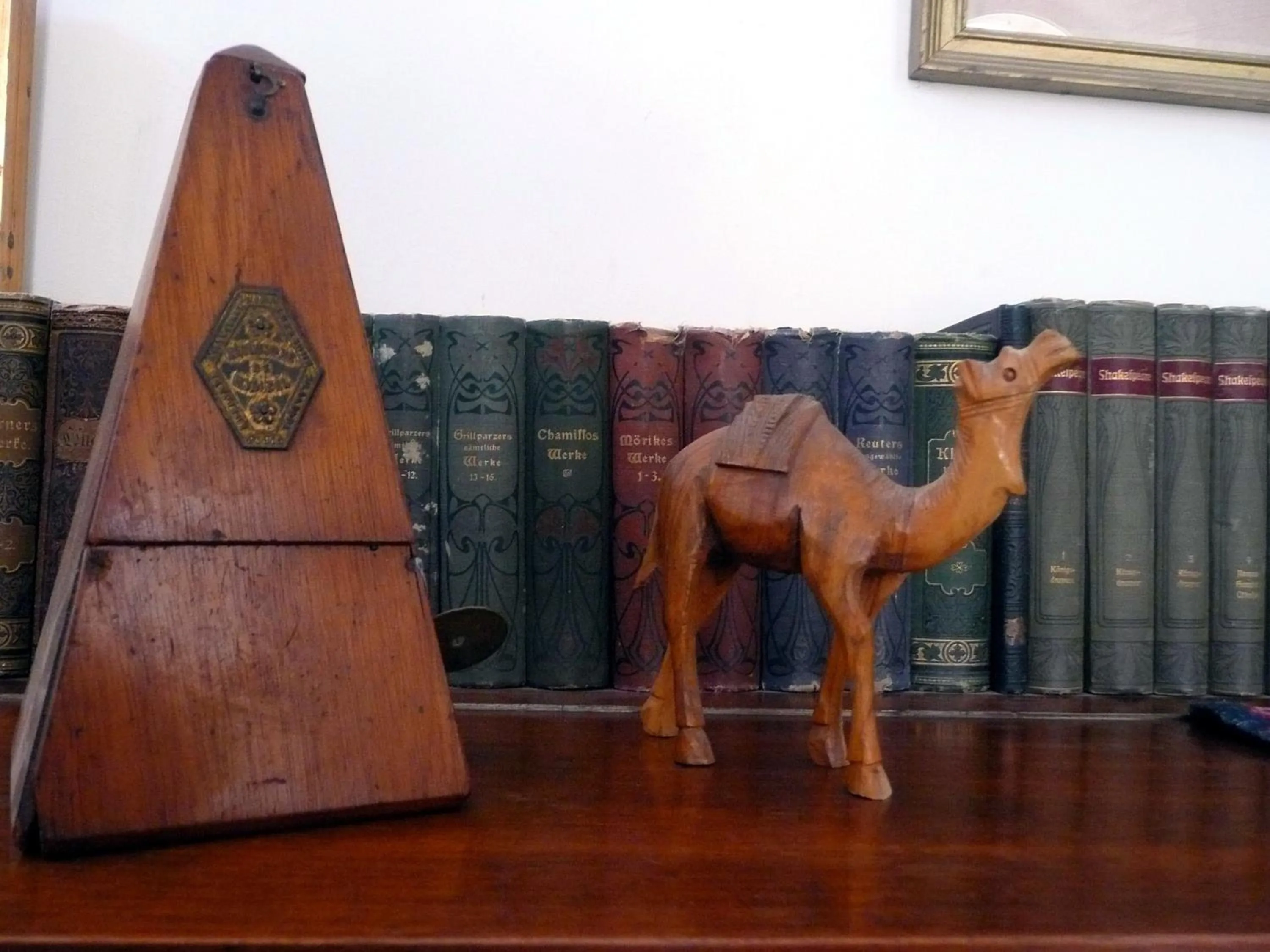 Decorative detail in Diana's B&B