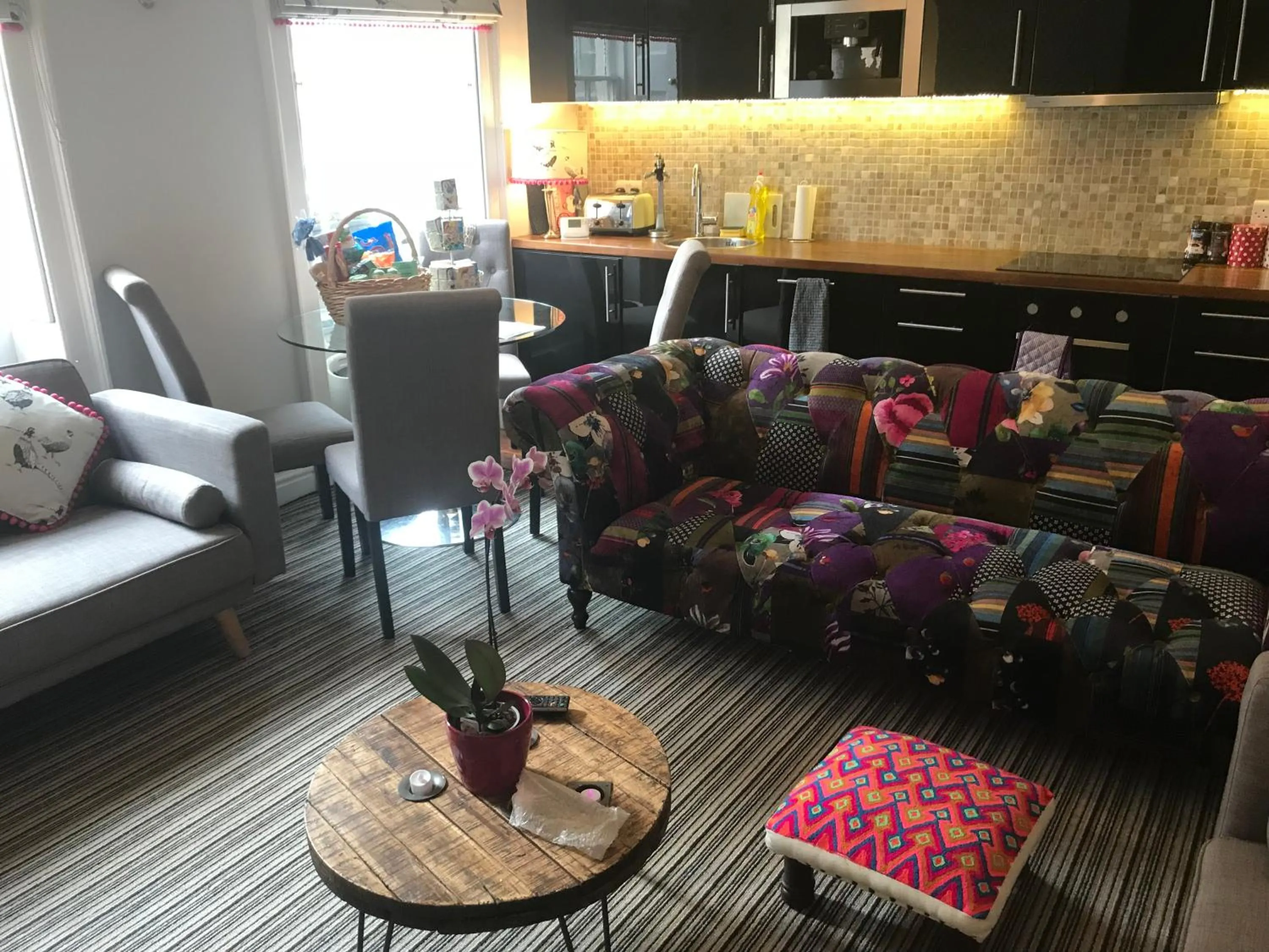 City Centre - Rivers Street, quiet 2 bed ground floor Georgian garden Apartment