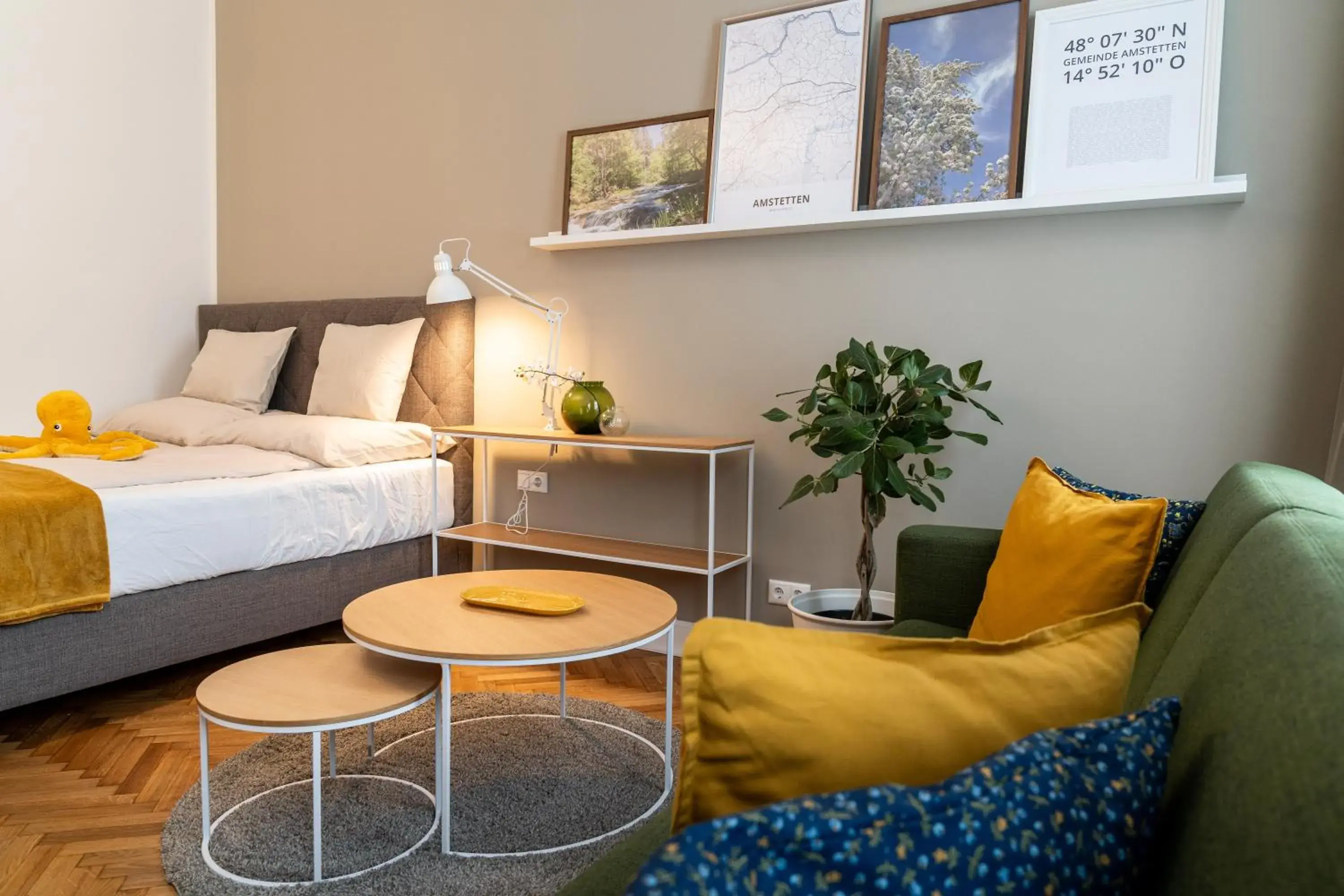 Executive Suite - single occupancy in twenty five - work & life Apartments Executive Suite - single occupancy in twenty five - work & life Apartments