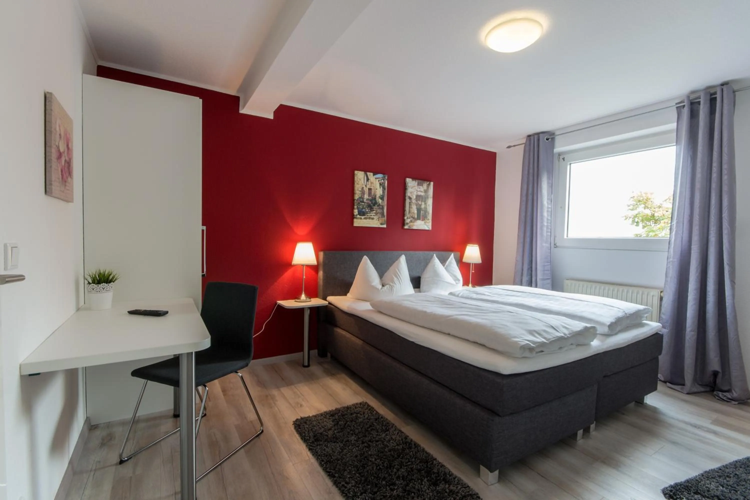 Bedroom, Bed in Hotel Zum Jägerhaus