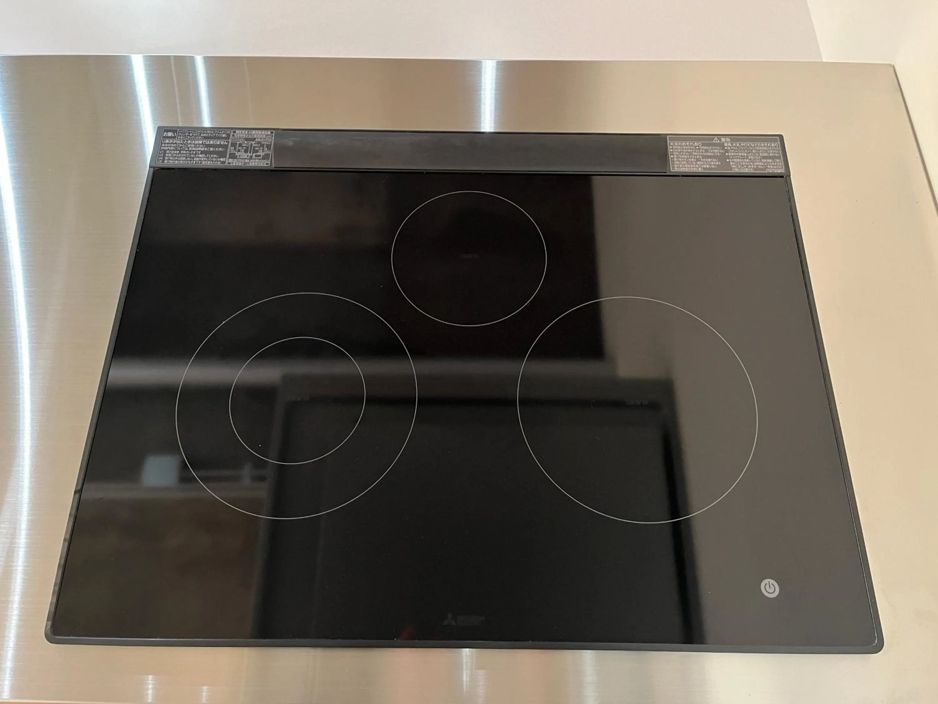 stove in MANGA ART HOTEL, BAKUROCHO