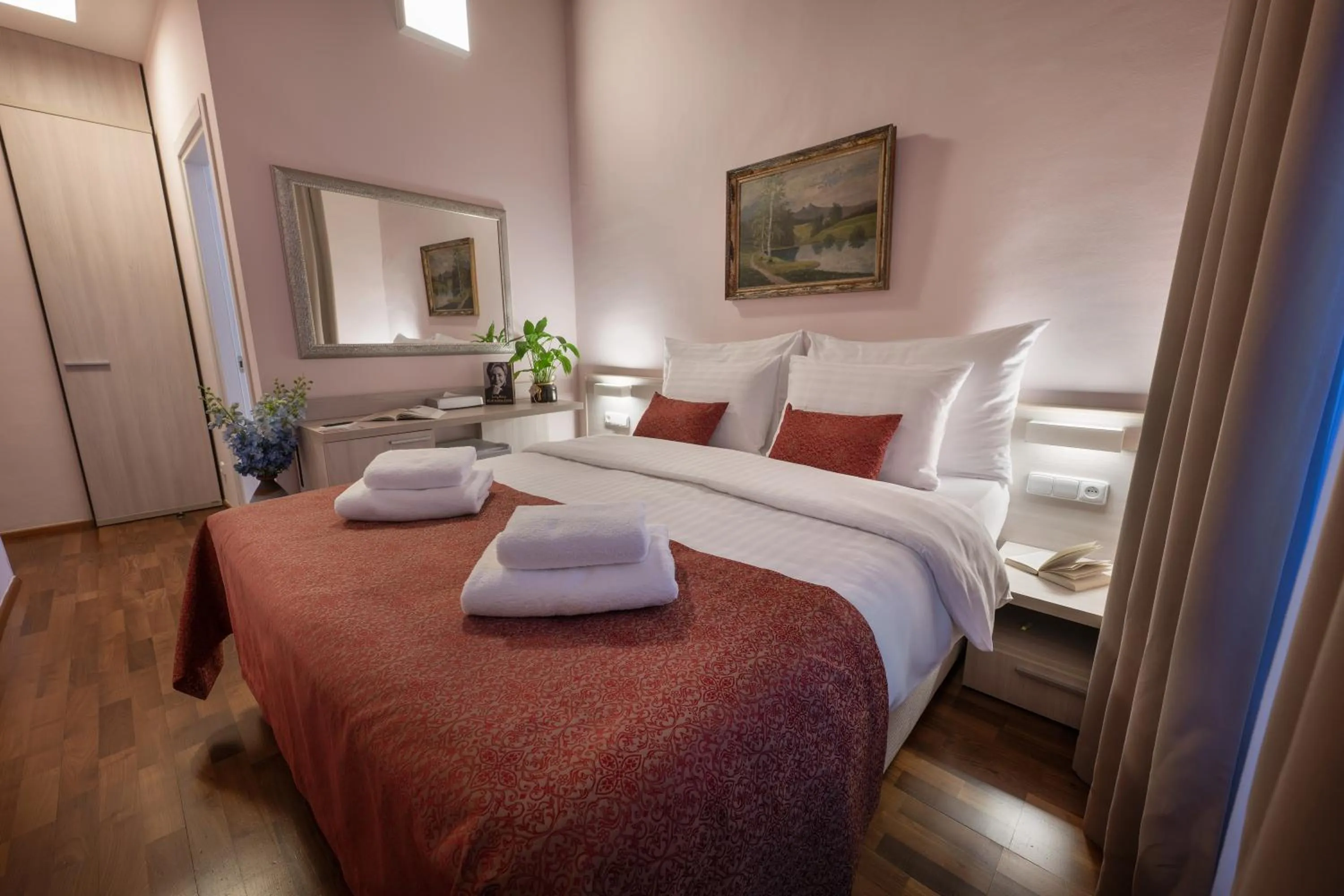 Photo of the whole room, Bed in Boutique Residence by Little King