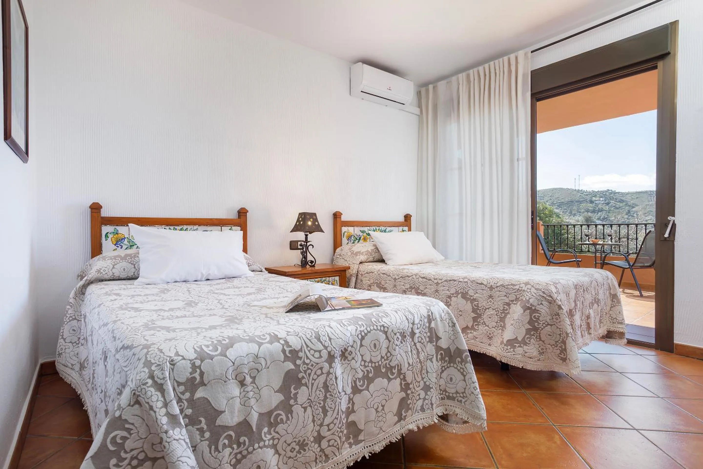 Bed in Hotel Rural Sierra Tejeda