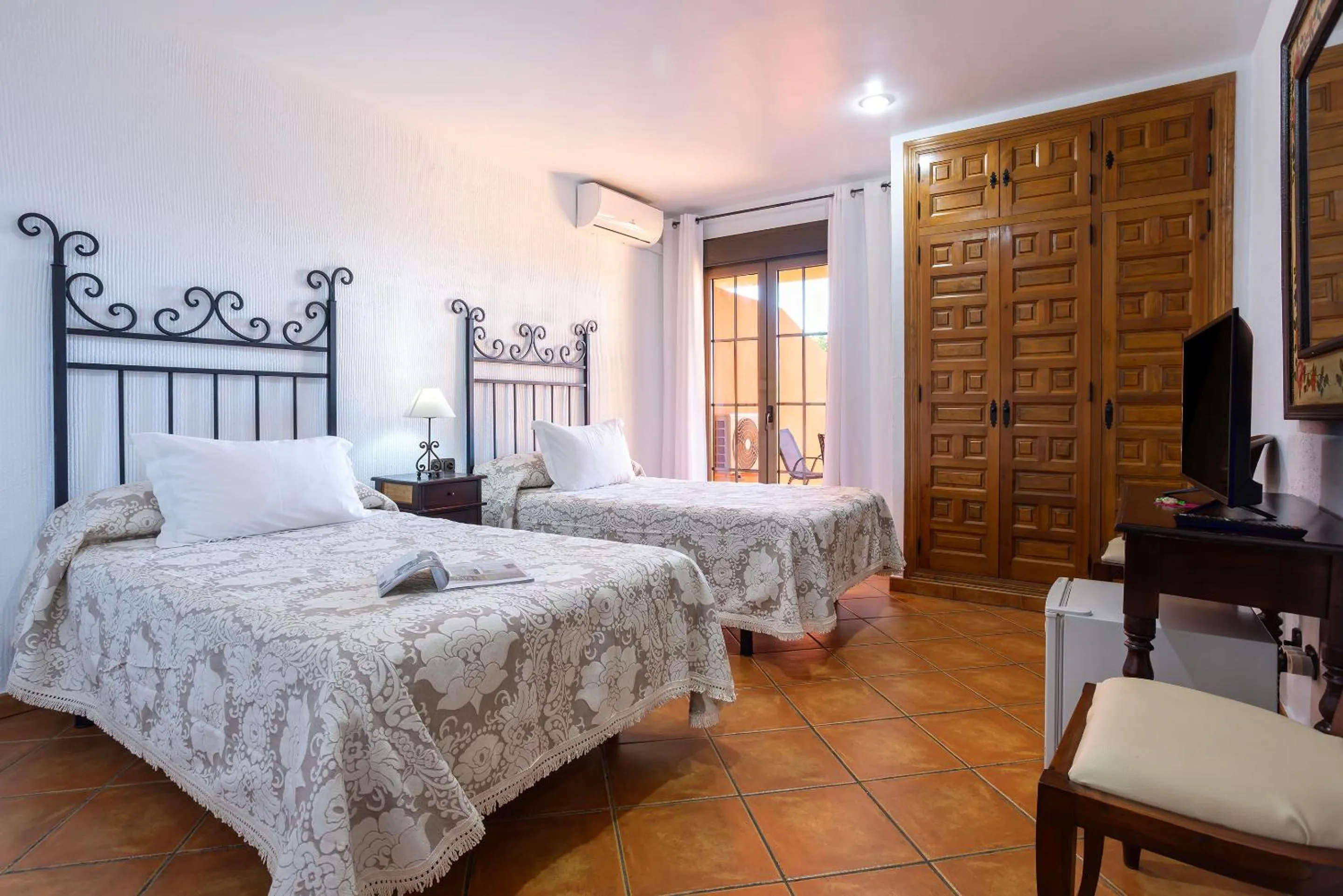 Bed in Hotel Rural Sierra Tejeda