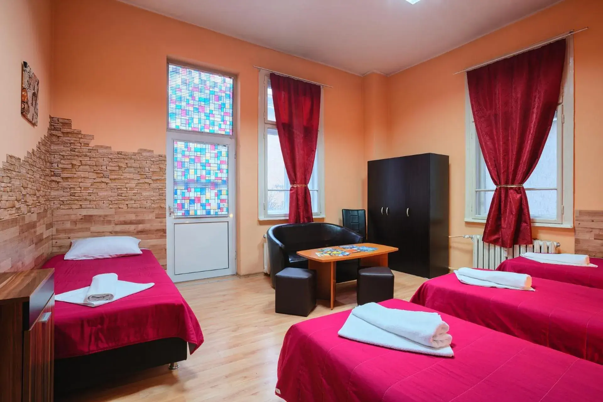 Triple Room with Shared Bathroom in Guesthouse32 Triple Room with Shared Bathroom in Guesthouse32