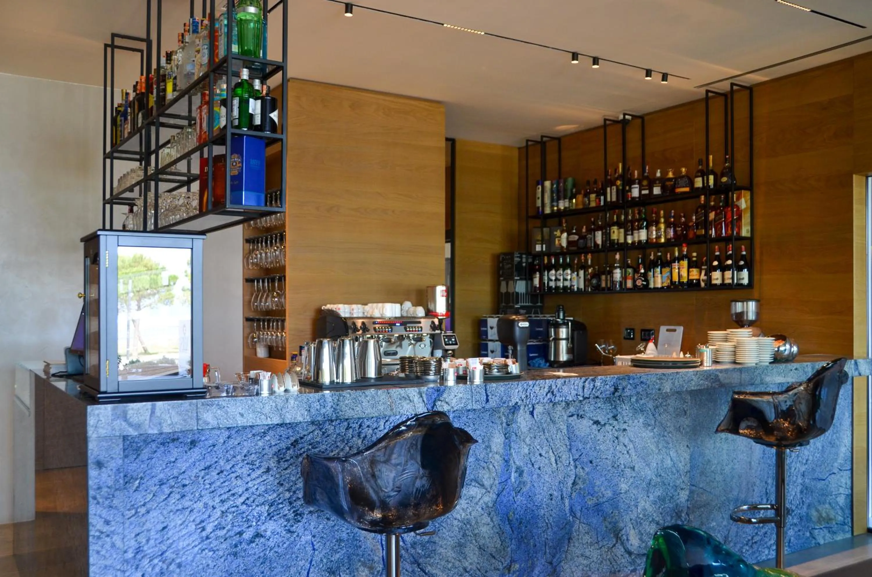 Lounge or bar in Abi's Hotel & SPA Vlore