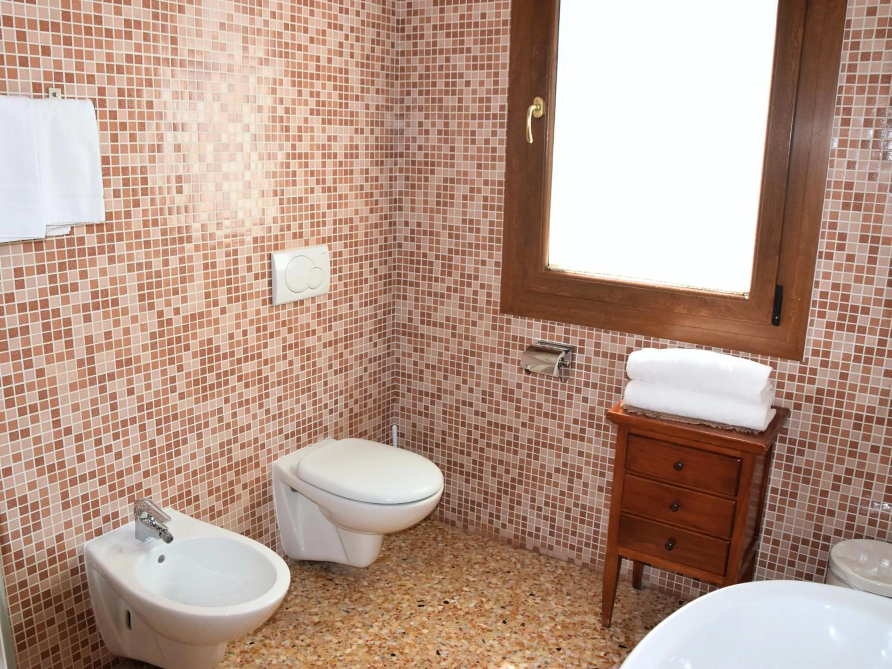 Bathroom in Colombara Farmhouse