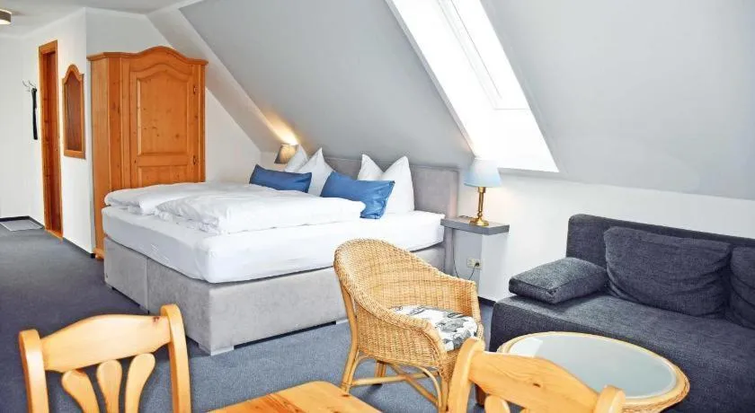 Bedroom, Bed in Hotel InselGlück - Restaurant & Cafè