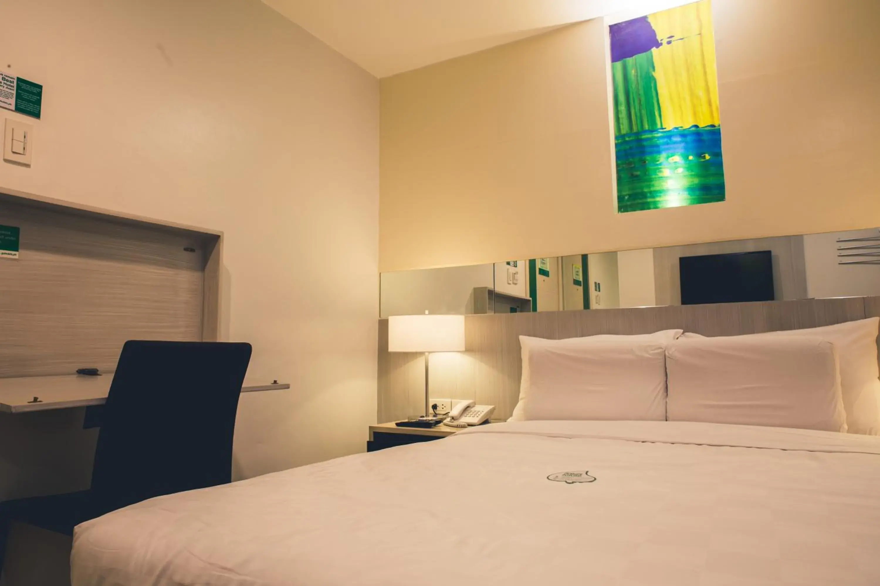 Bed in Go Hotels Ortigas Center Bed in Go Hotels Ortigas Center