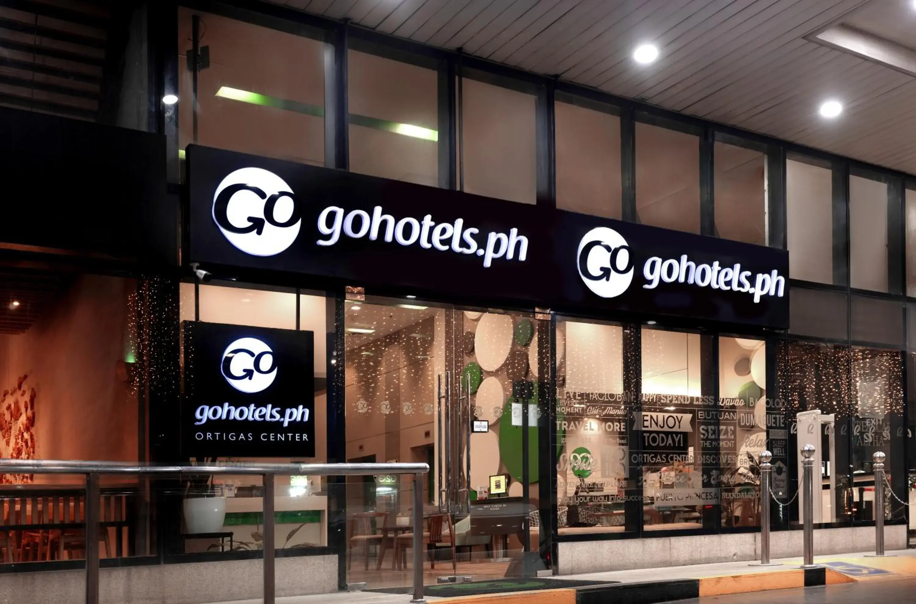 Facade/entrance in Go Hotels Ortigas Center Facade/entrance in Go Hotels Ortigas Center