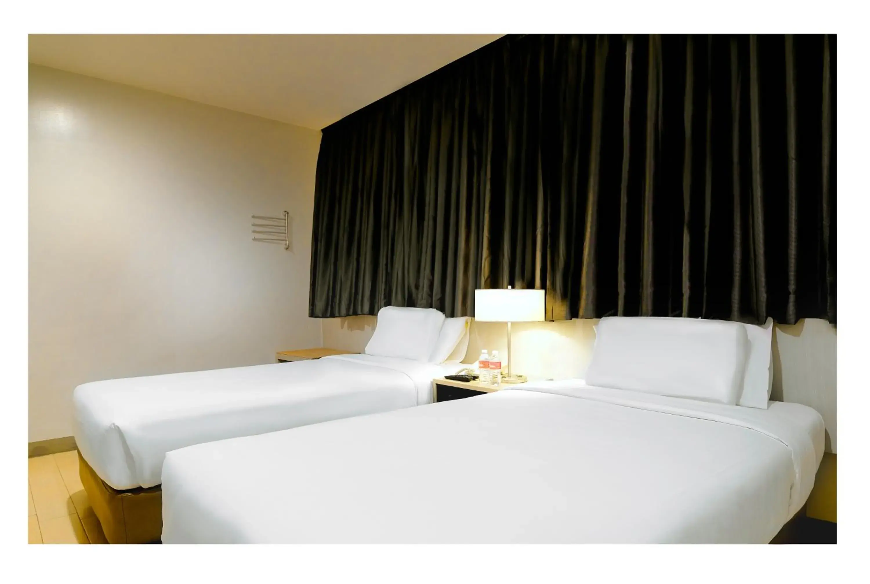 Bed in Go Hotels Ortigas Center Bed in Go Hotels Ortigas Center