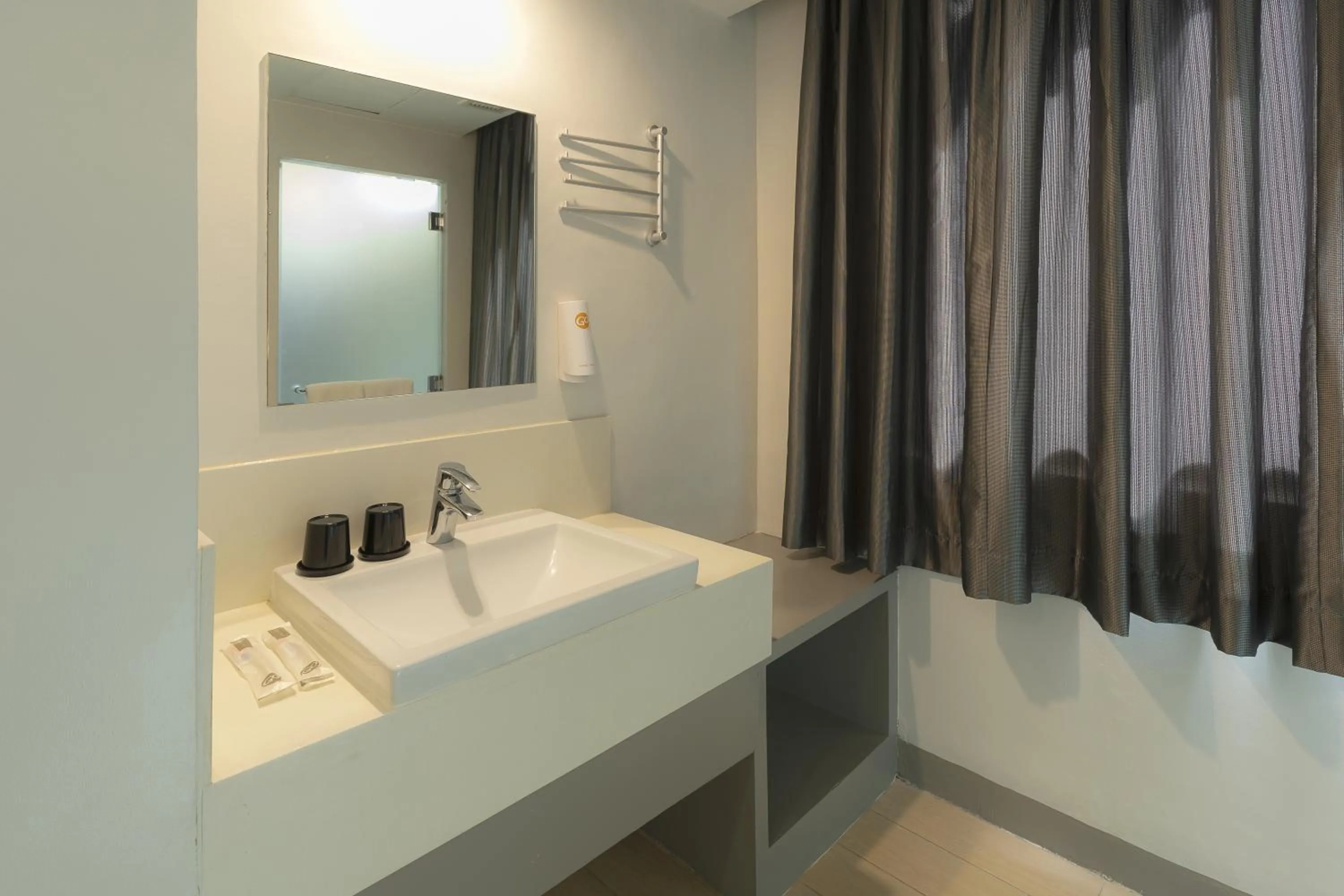 Bathroom in Go Hotels Ortigas Center