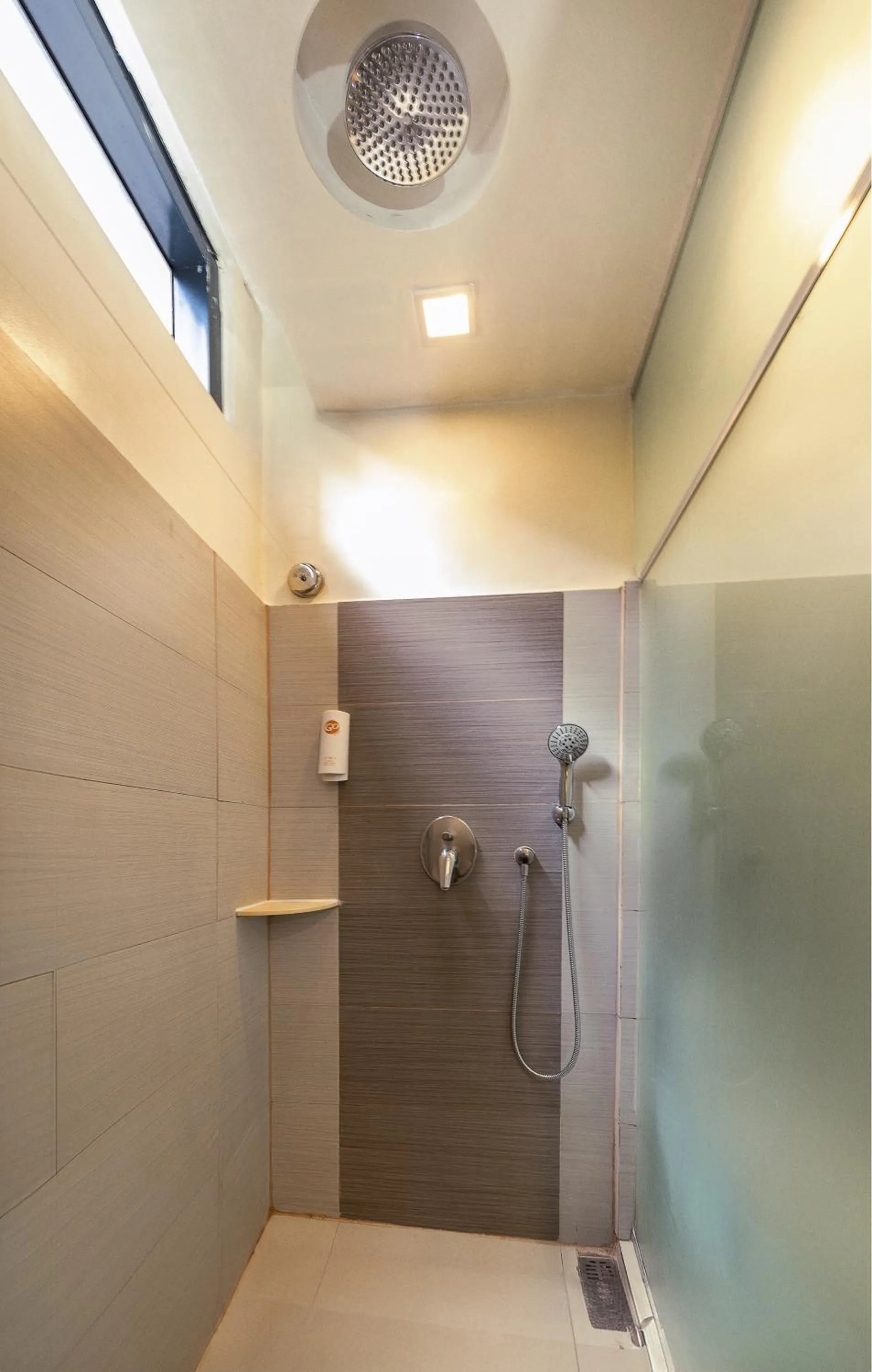 Shower in Go Hotels Ortigas Center