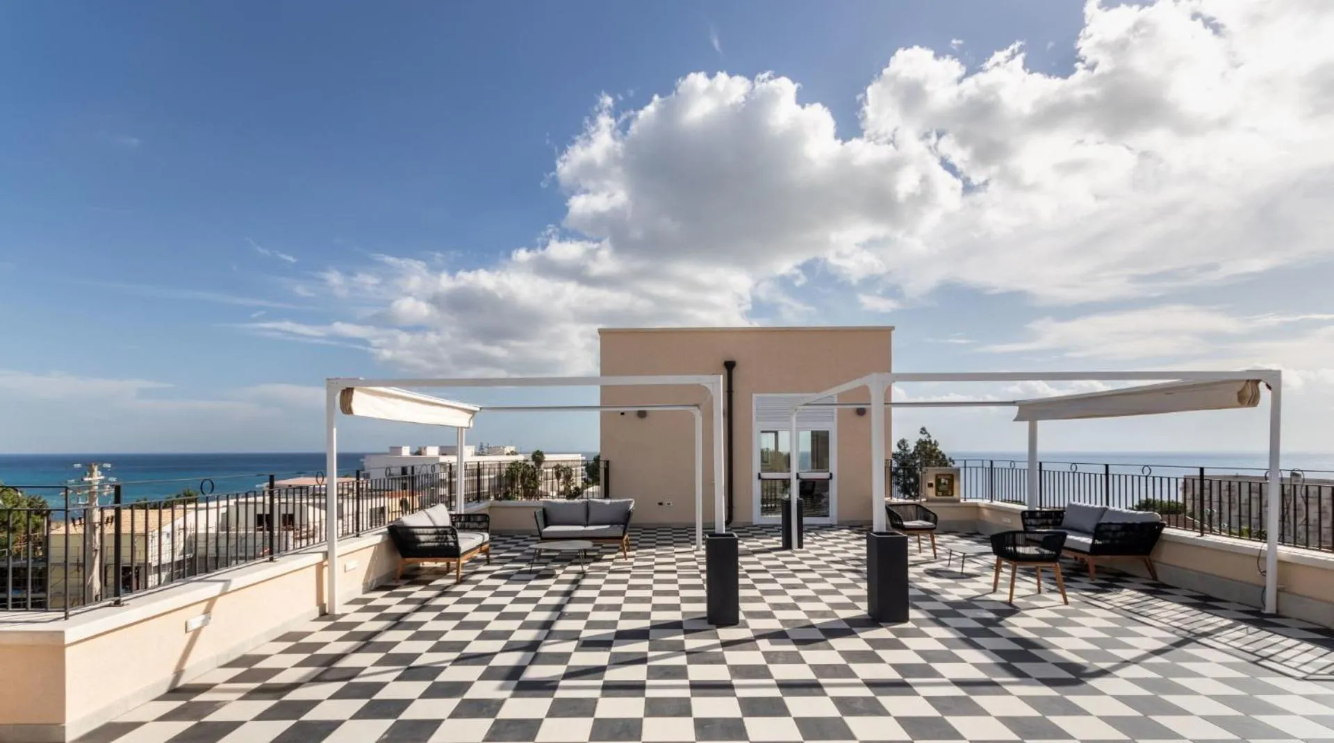 Balcony/Terrace in Hotel Netum Mare