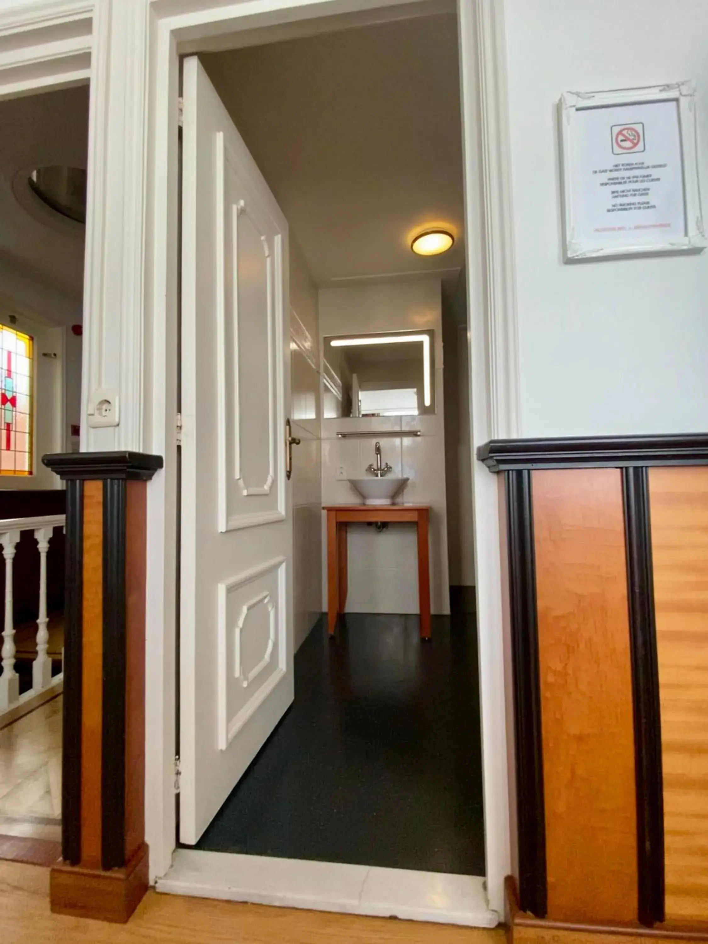 Small Double Room in Logement Garjen Small Double Room in Logement Garjen