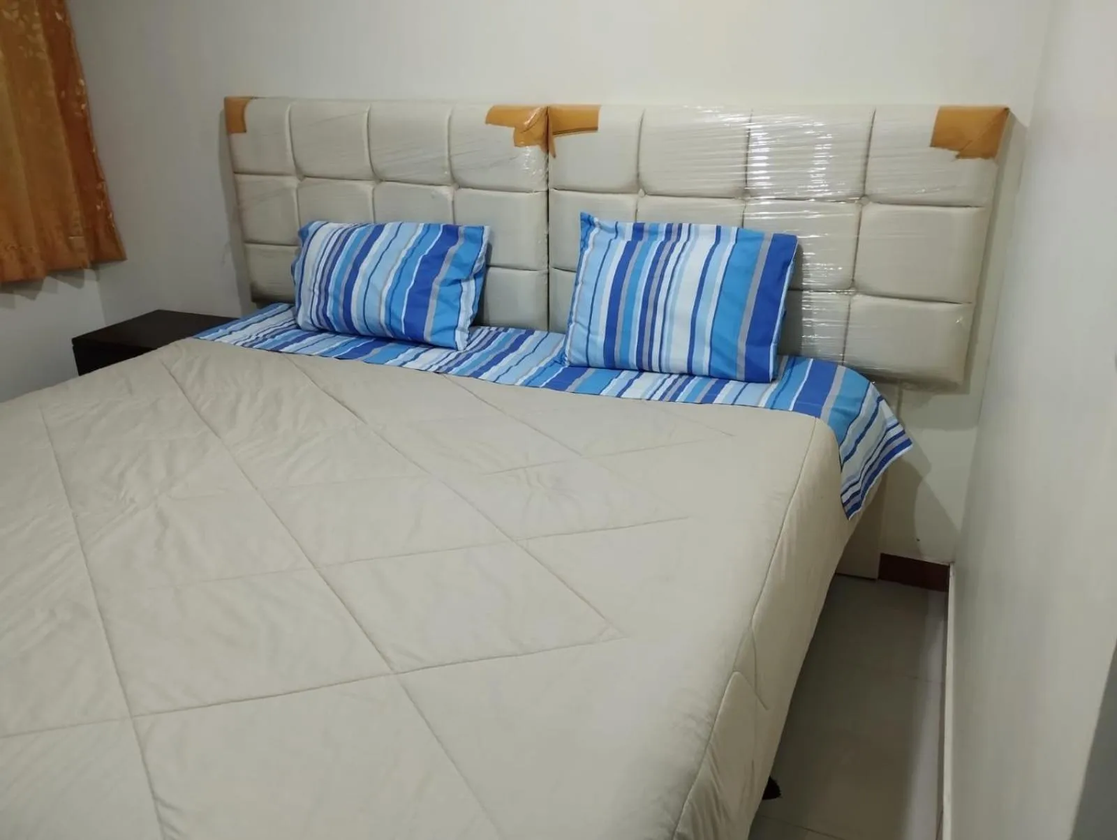 Bed in hotel plaza chinchero