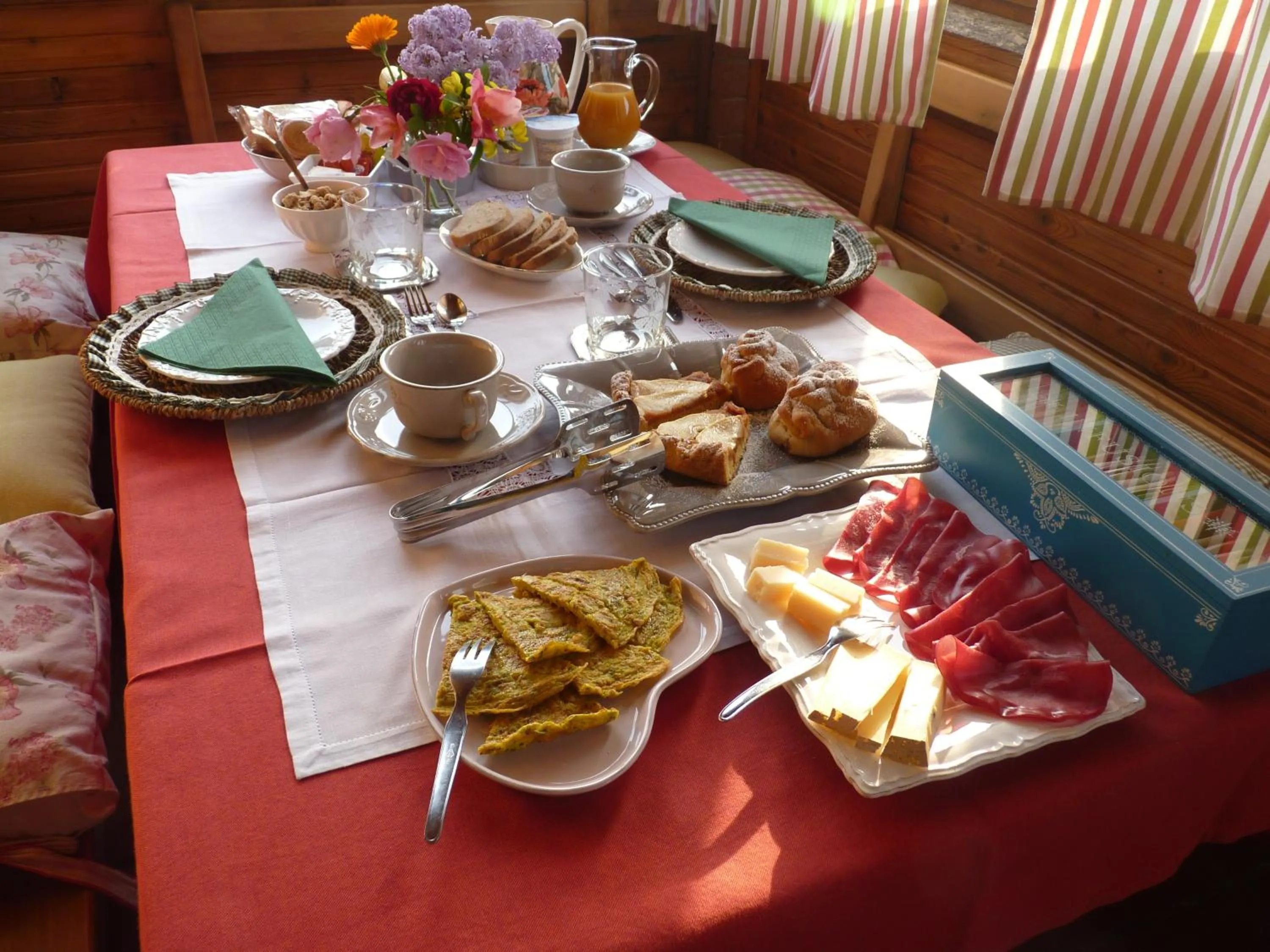 Breakfast in B&B The Roses Garden