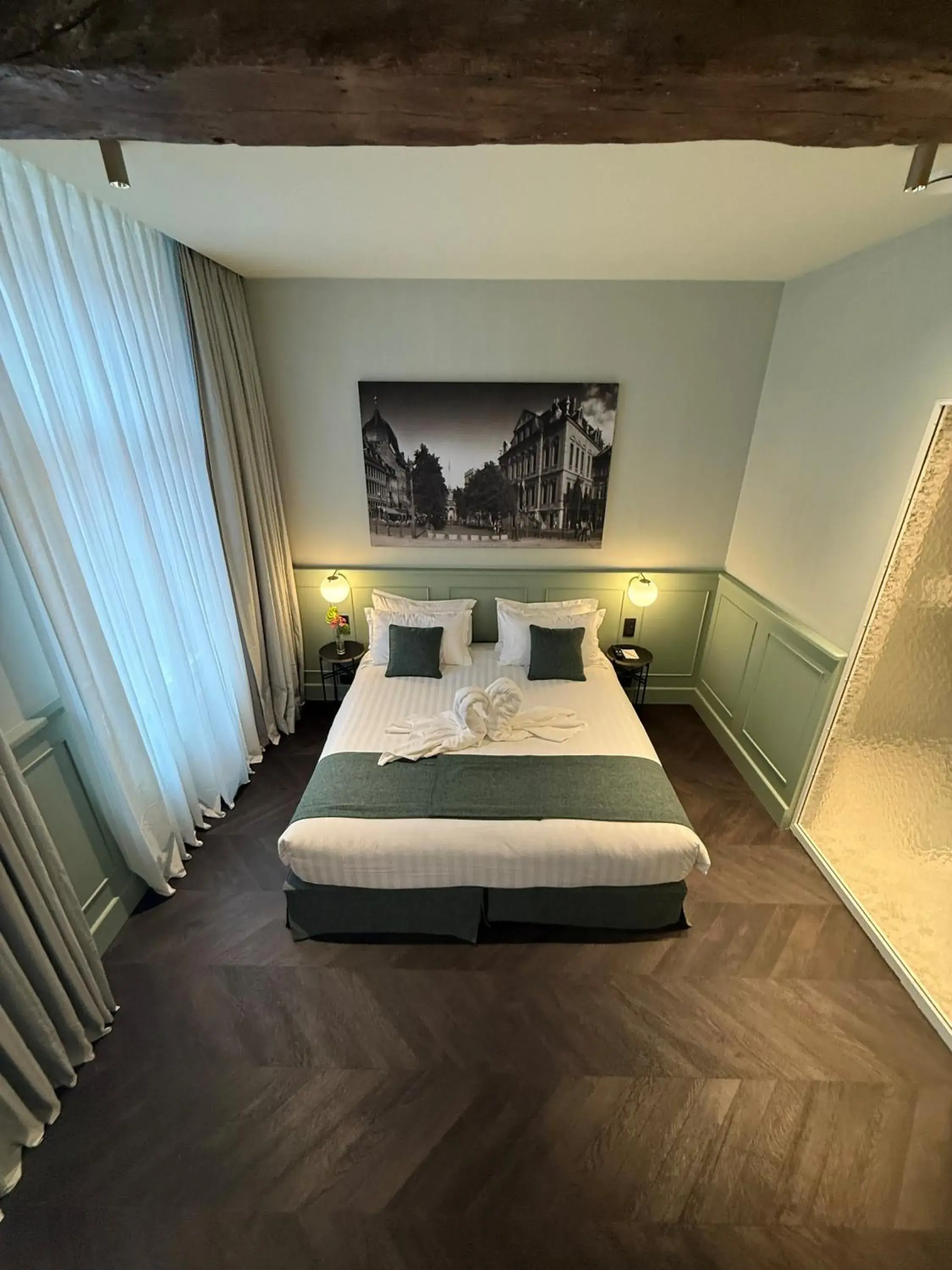 Bedroom, Bed in Amosa Liège City Centre Hotel Bedroom, Bed in Amosa Liège City Centre Hotel