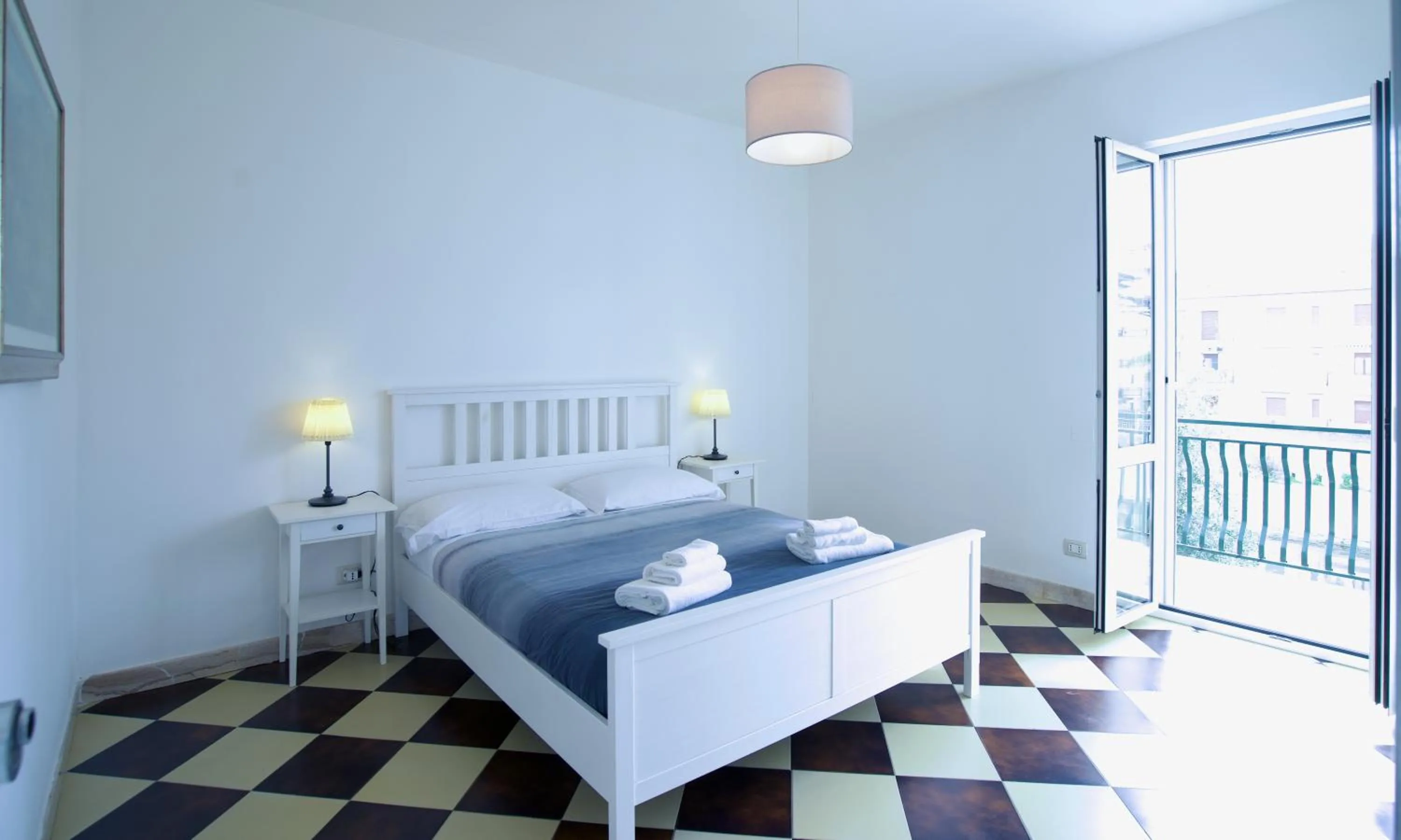 Bedroom, Bed in +61 Lounge Apartment
