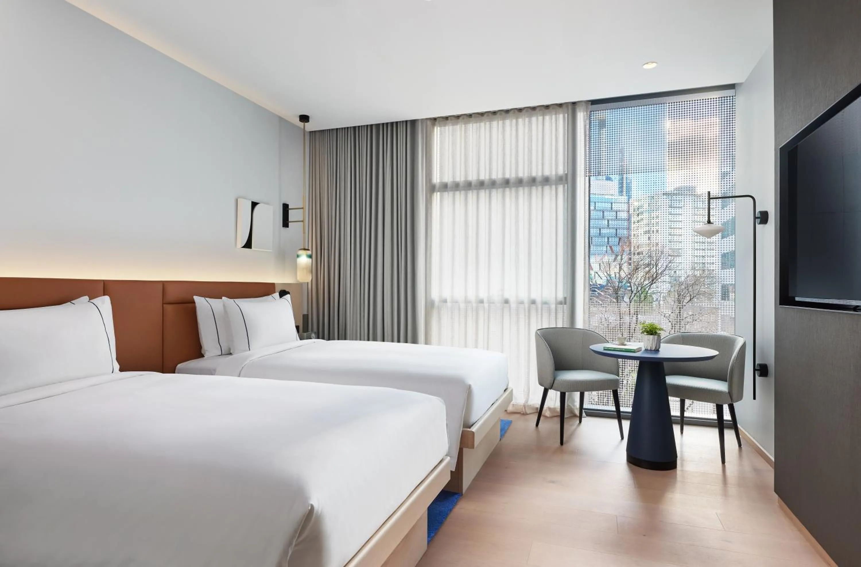 Bed in Lanson Place Parliament Gardens