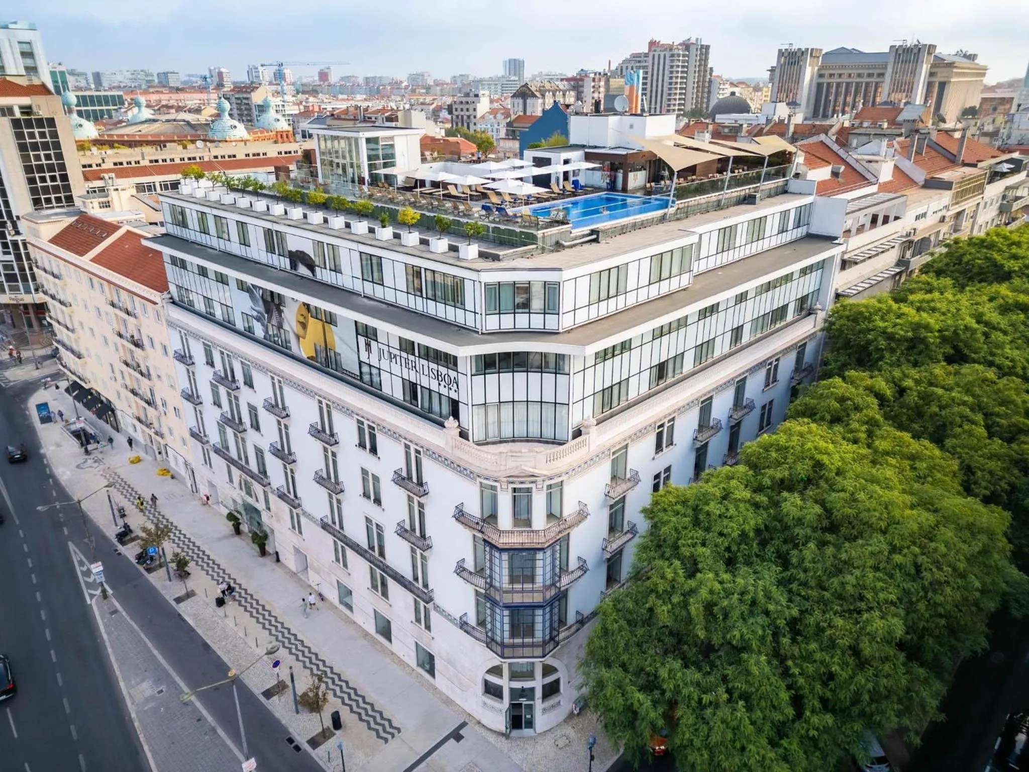 Bird's eye view in Jupiter Lisboa Hotel - Rooftop & Spa