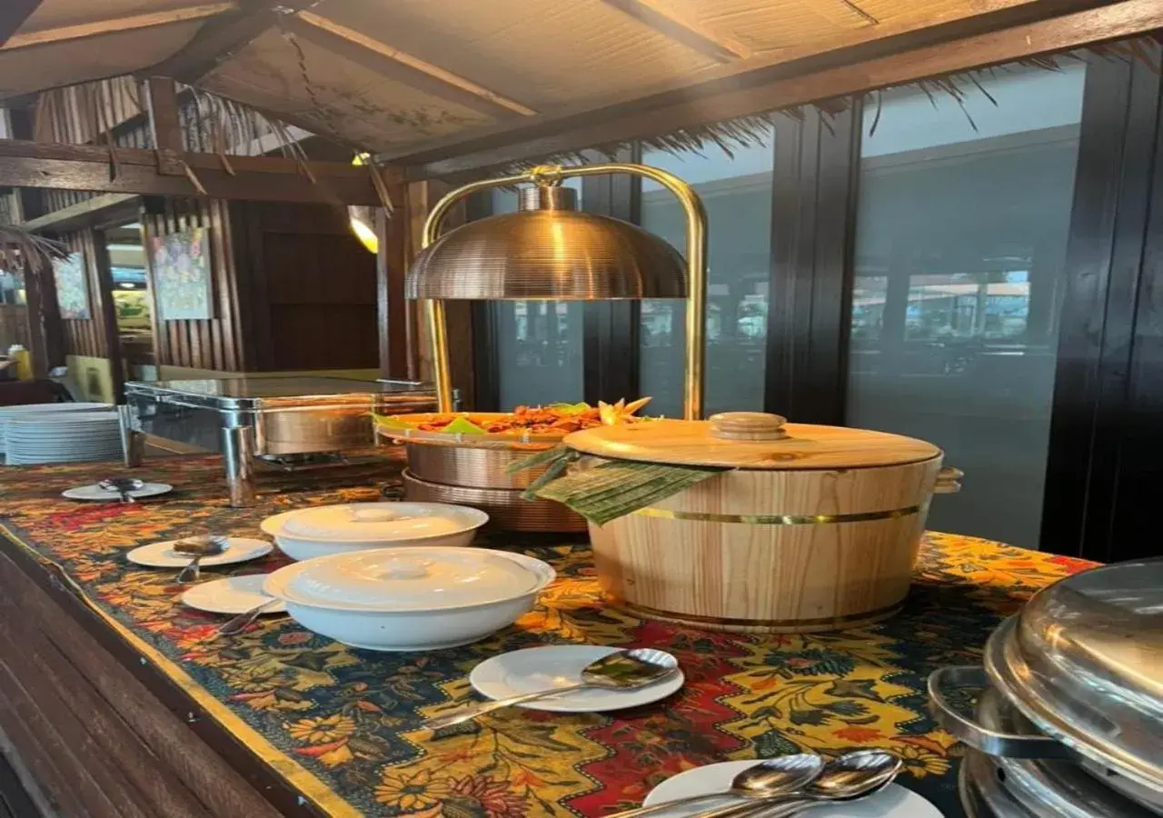 Breakfast in Borneo Beach & Mangrove Resort Breakfast in Borneo Beach & Mangrove Resort