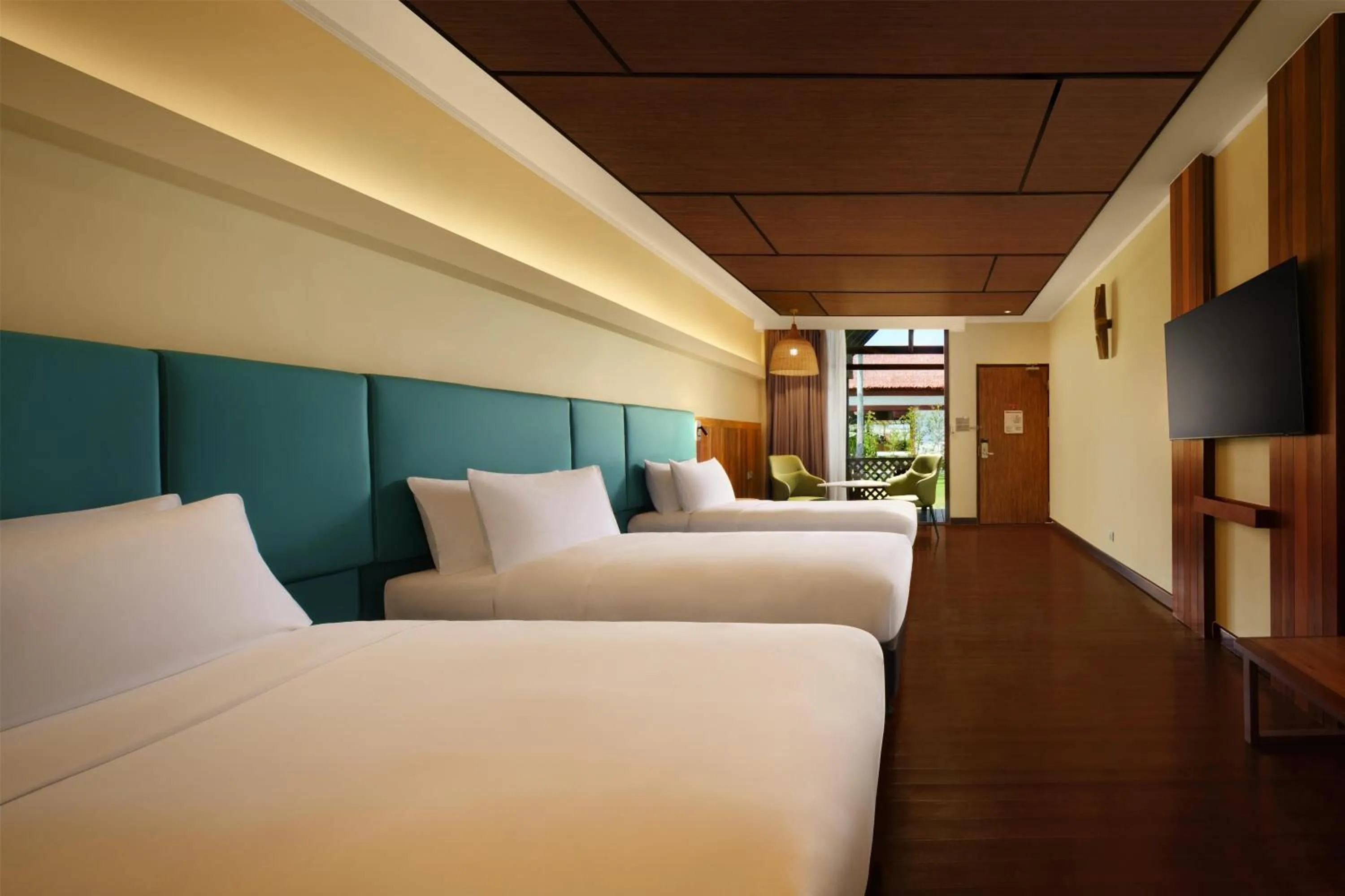 Bed in Hilton Garden Inn Kota Kinabalu Tuaran