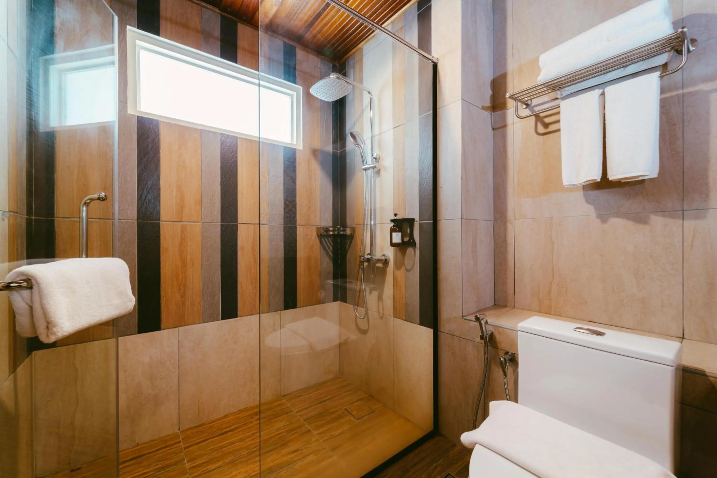 Borneo Beach & Mangrove Resort