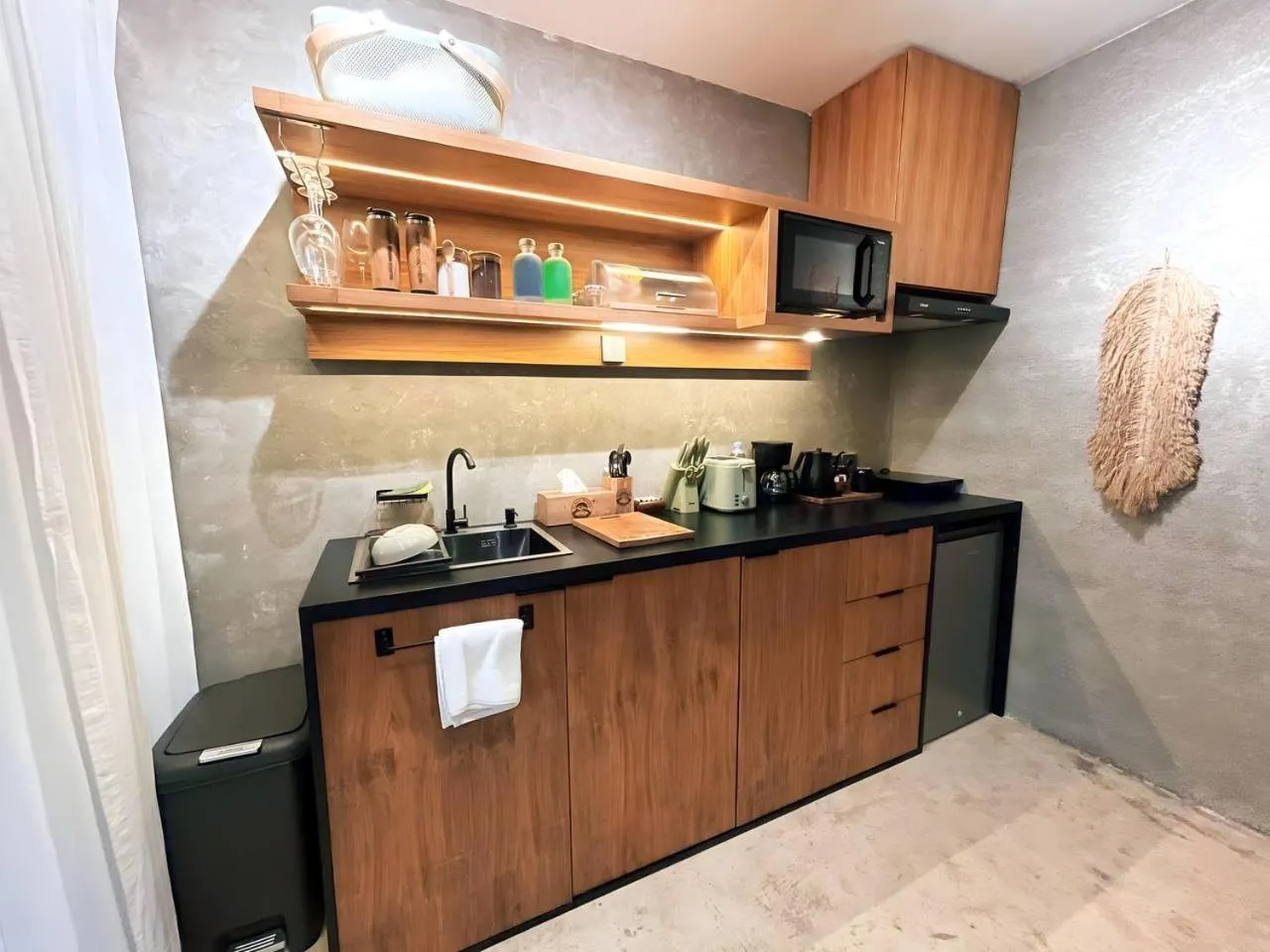 Kitchen or kitchenette in Black Wood Cabin