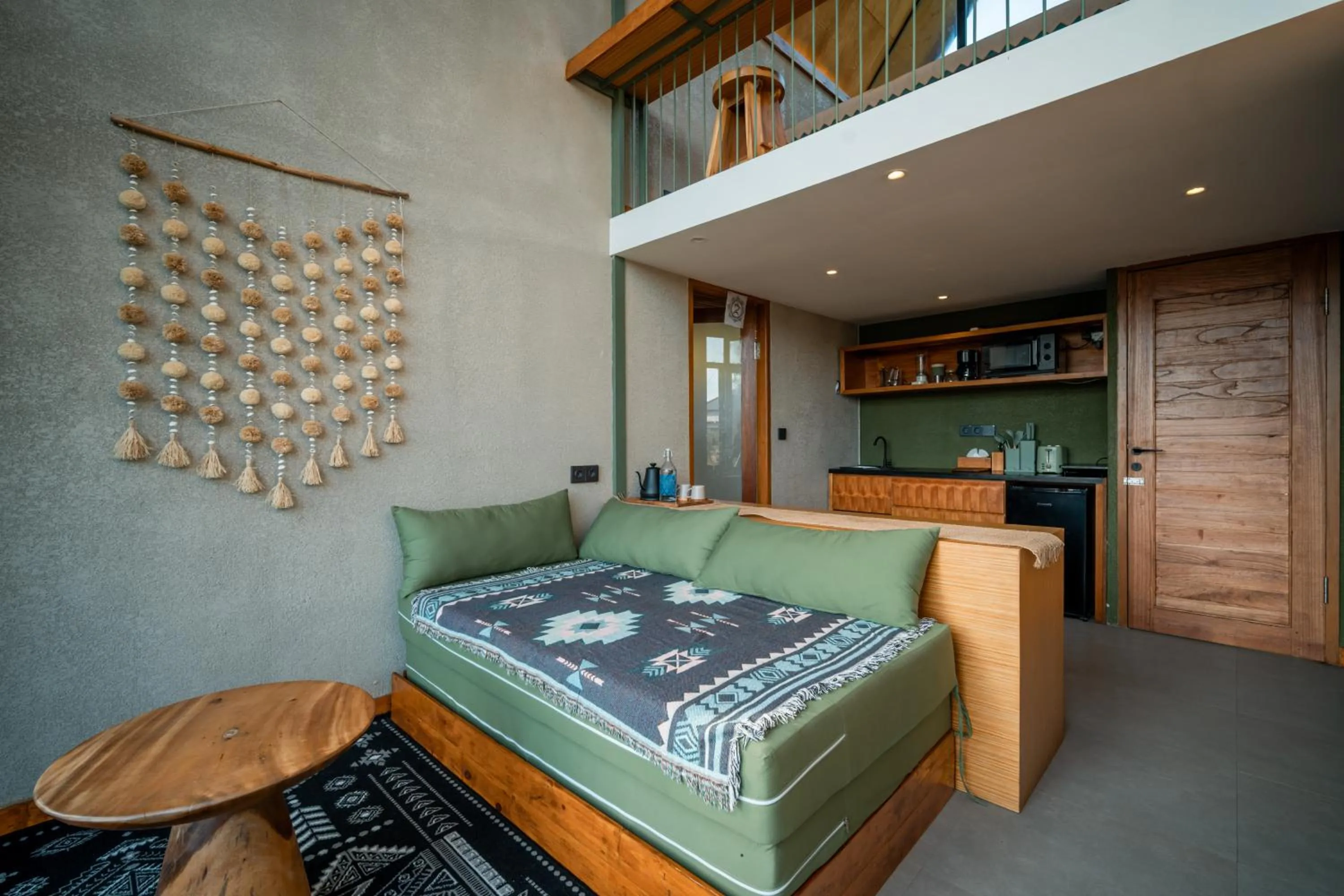 Photo of the whole room in Black Wood Cabin