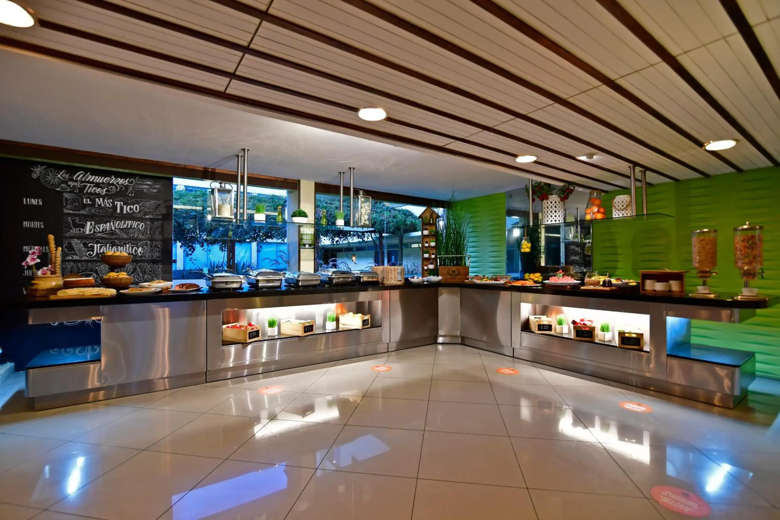 Restaurant/places to eat in Auténtico Hotel Restaurant/places to eat in Auténtico Hotel