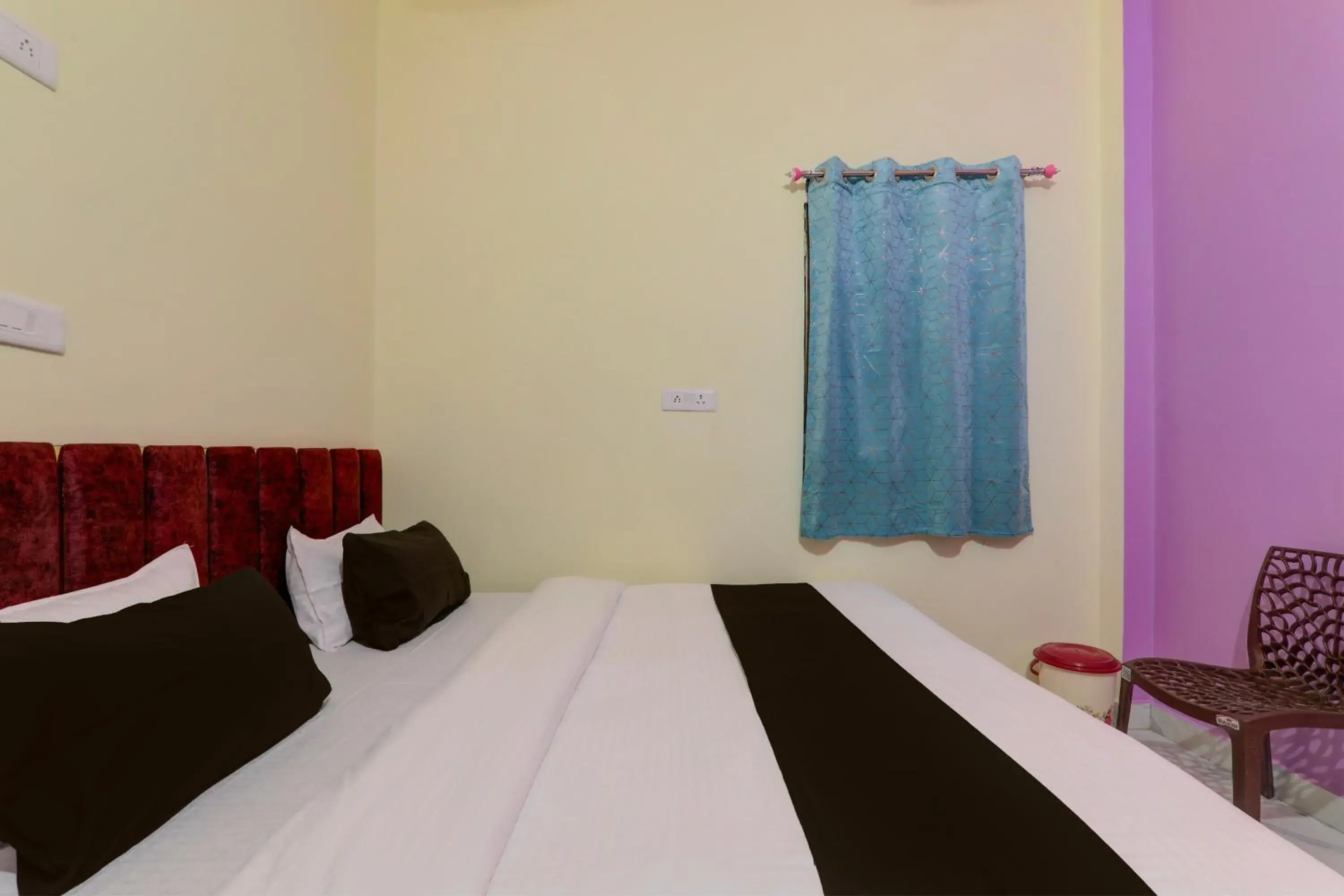 Bedroom, Bed in Super Hotel O Krishna guest house and restaurant Bedroom, Bed in Super Hotel O Krishna guest house and restaurant