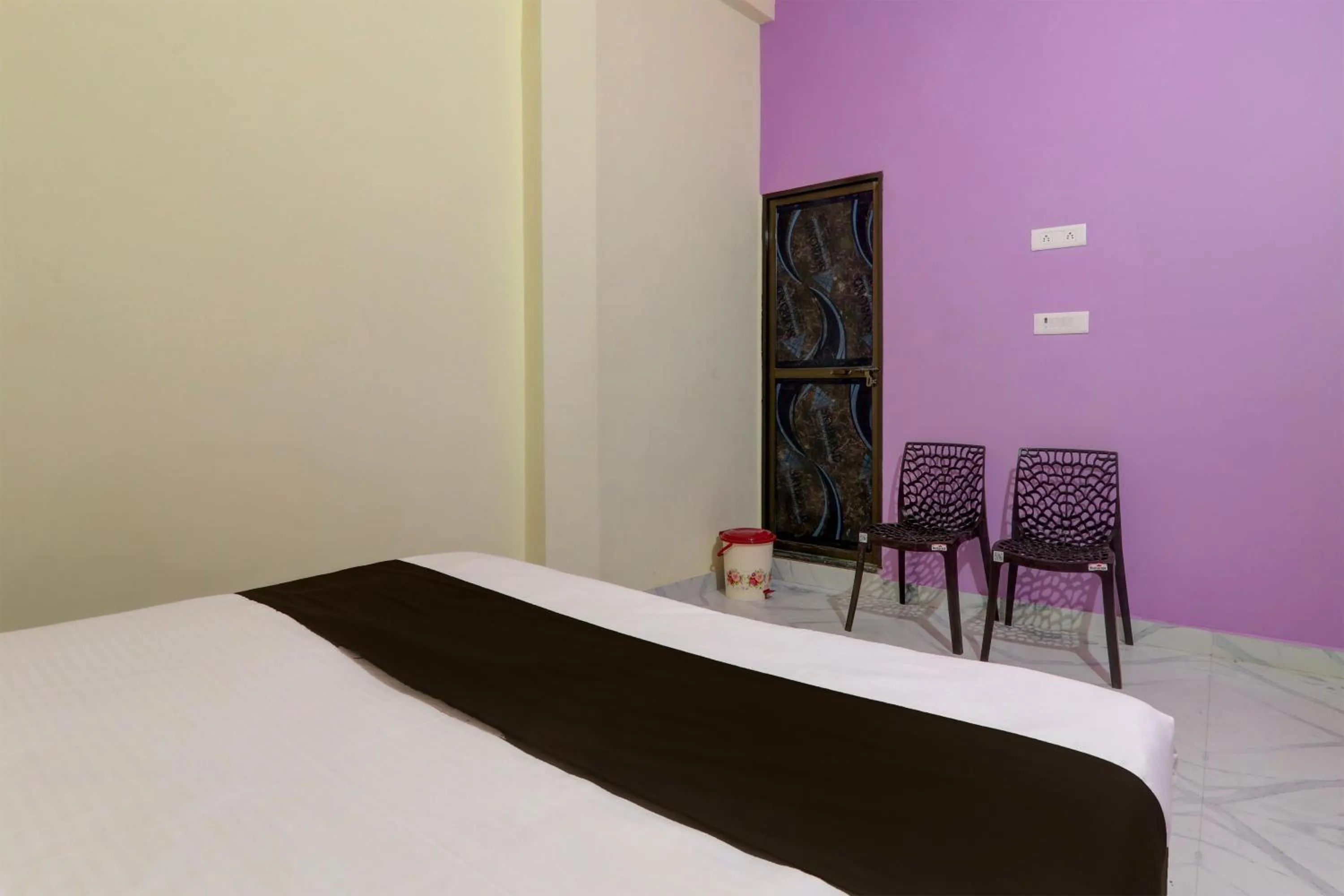 Bedroom, Bed in Hotel O Krishna guest house and restaurant