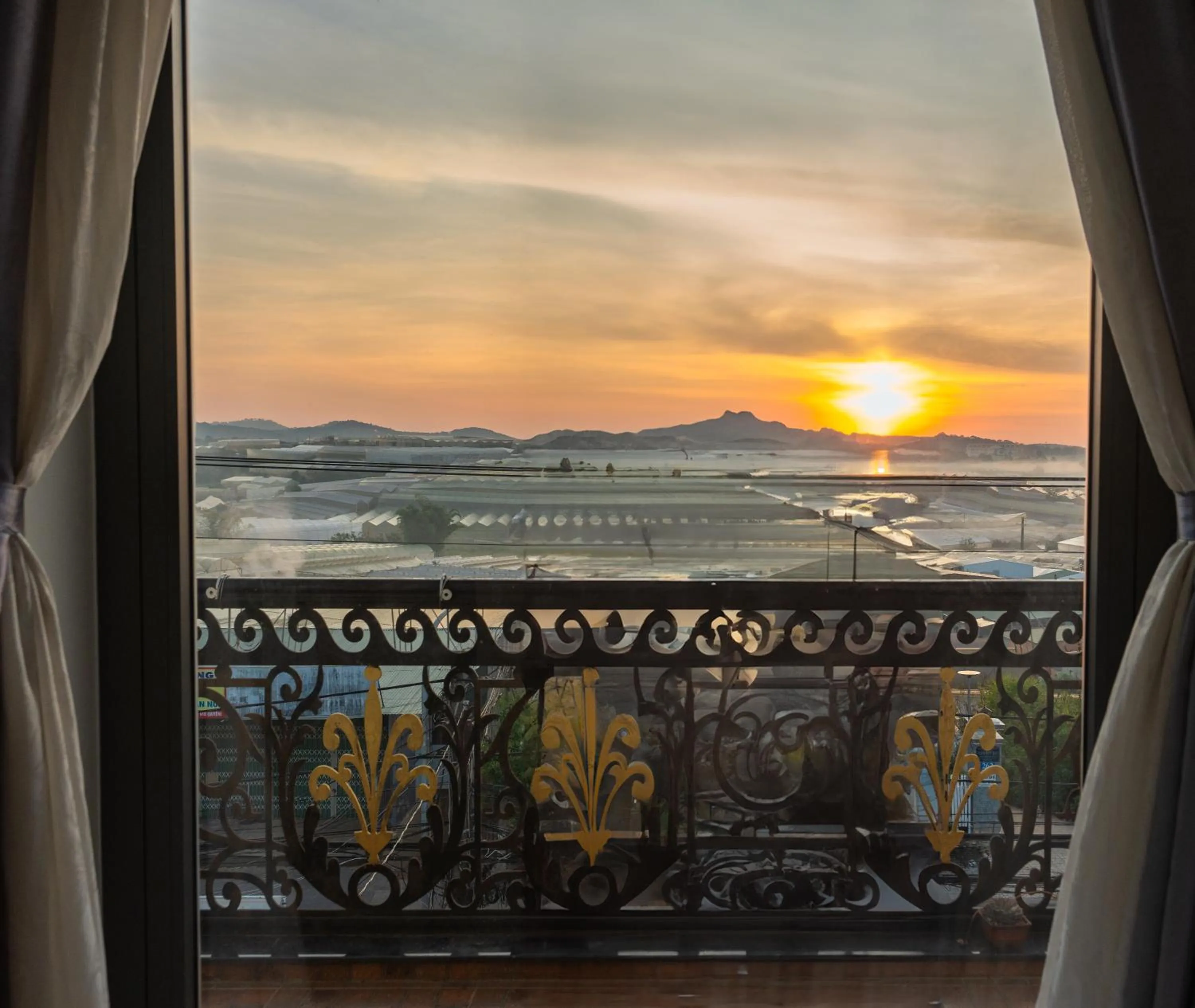 Nearby landmark in Nhý Villa Đà Lạt Review