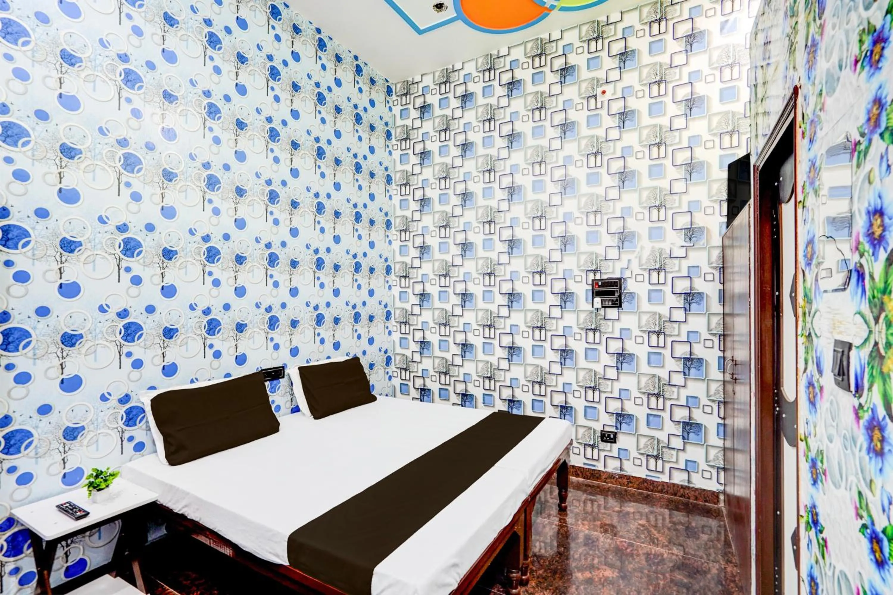 Bedroom, Bed in Hotel O HALDIRAMA HOTEL AND RESTAURANT