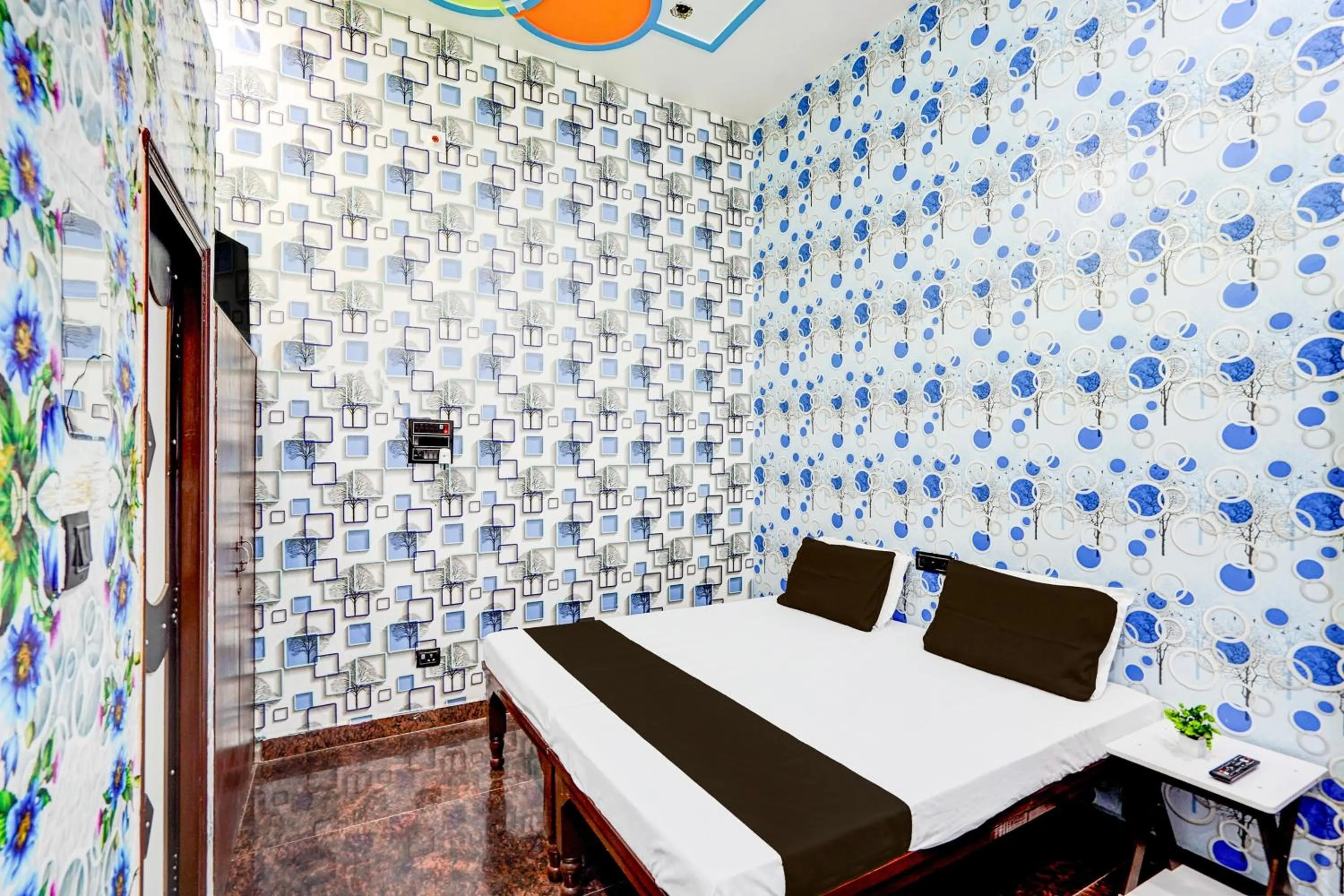 Bedroom, Bed in Hotel O HALDIRAMA HOTEL AND RESTAURANT