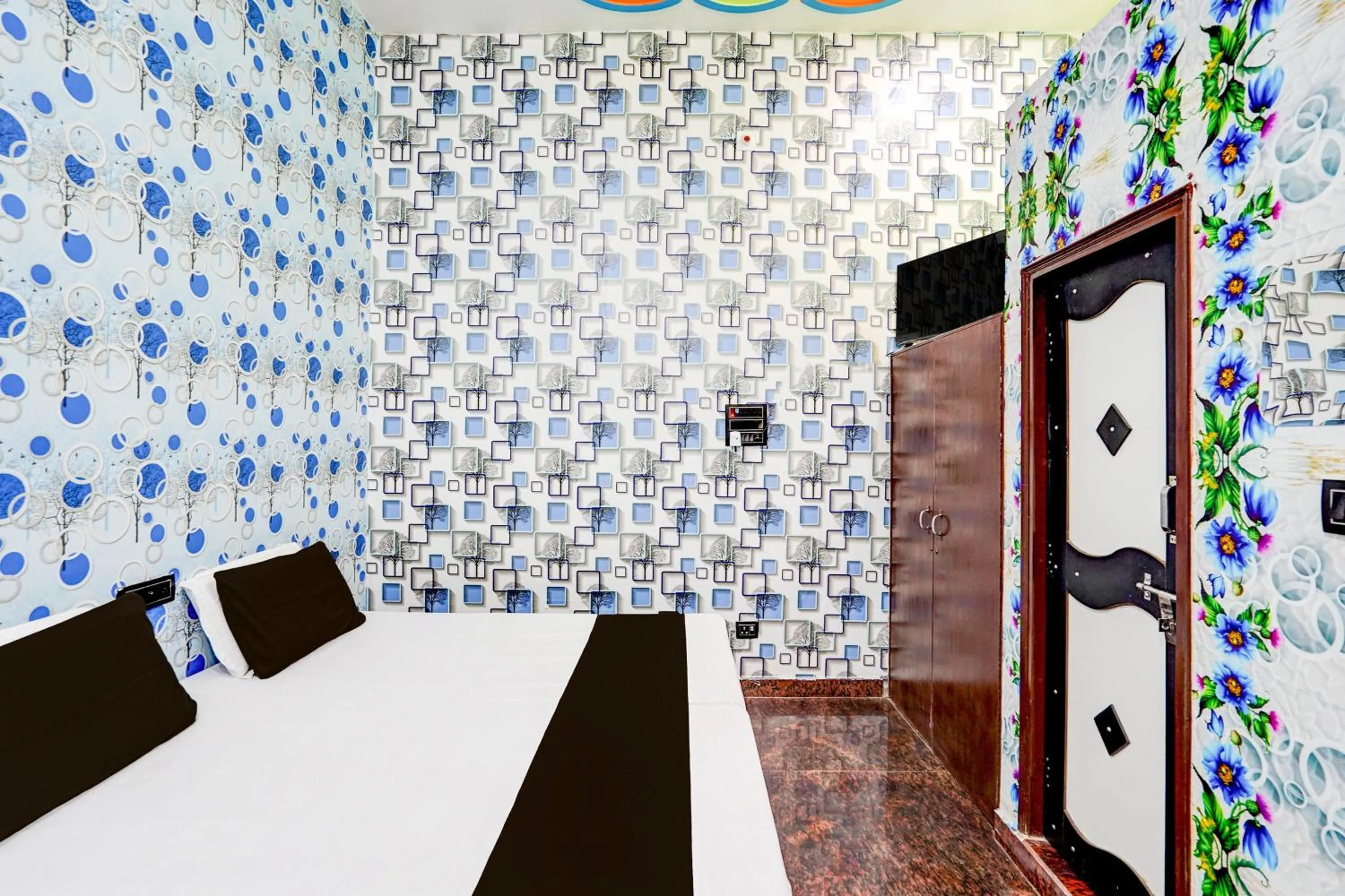 Bedroom, Bed in Hotel O HALDIRAMA HOTEL AND RESTAURANT