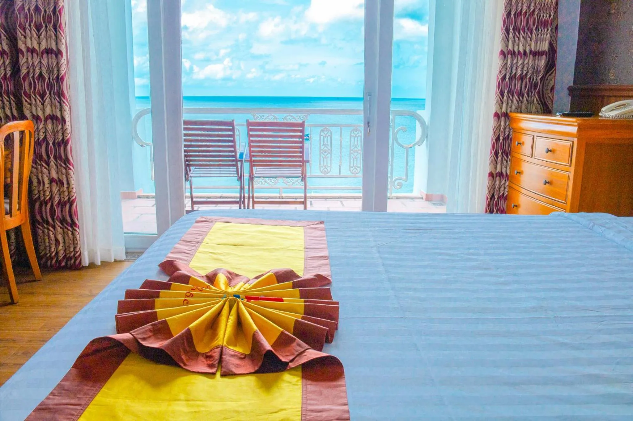 Sea view, Bed in Sun Viet Resort Phu Quoc