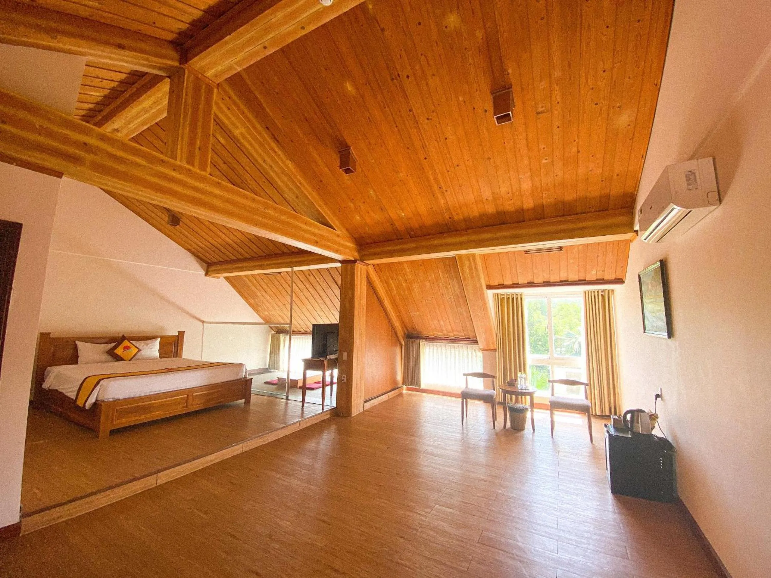 Bedroom, Bed in Sun Viet Resort Phu Quoc