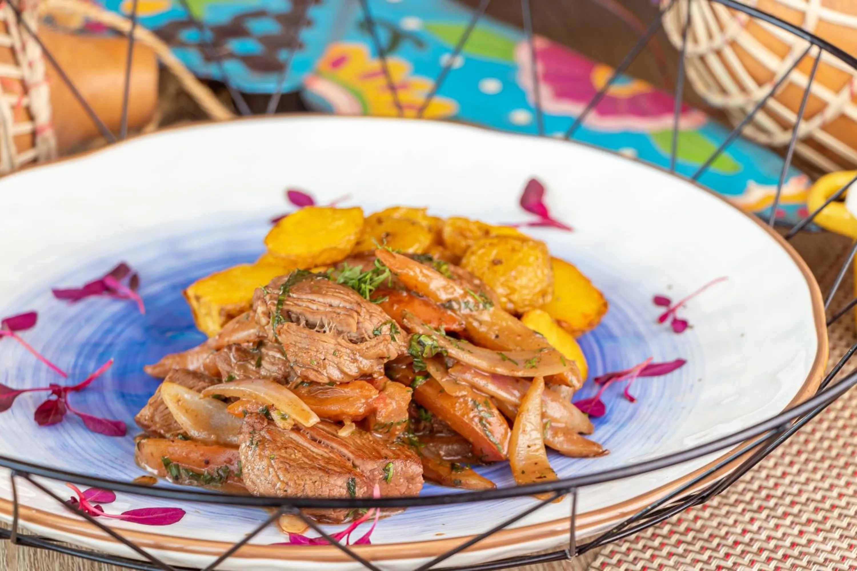 Food in GHL Style Yopal