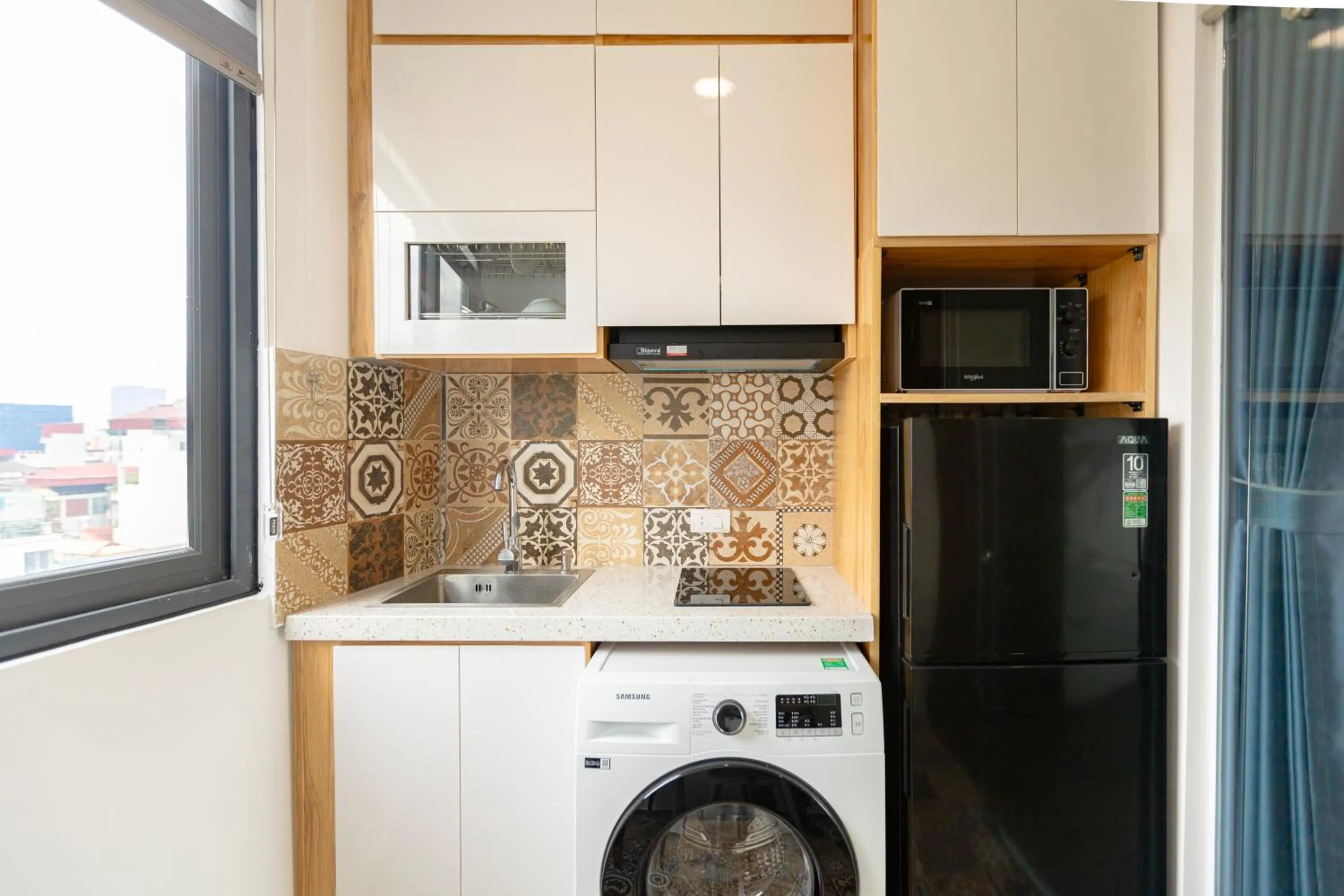 Kitchen or kitchenette in LUMI Hotel & Apartment
