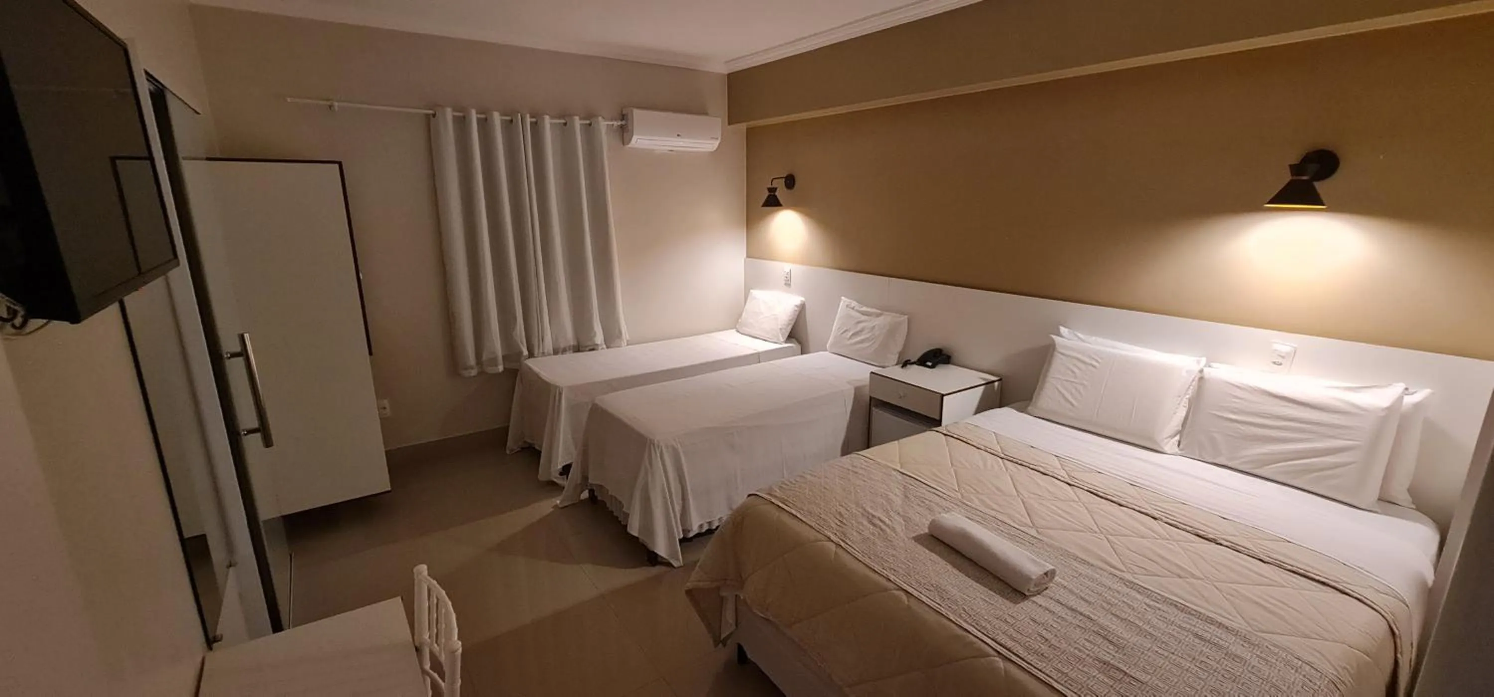Bed in Faixa Hotel