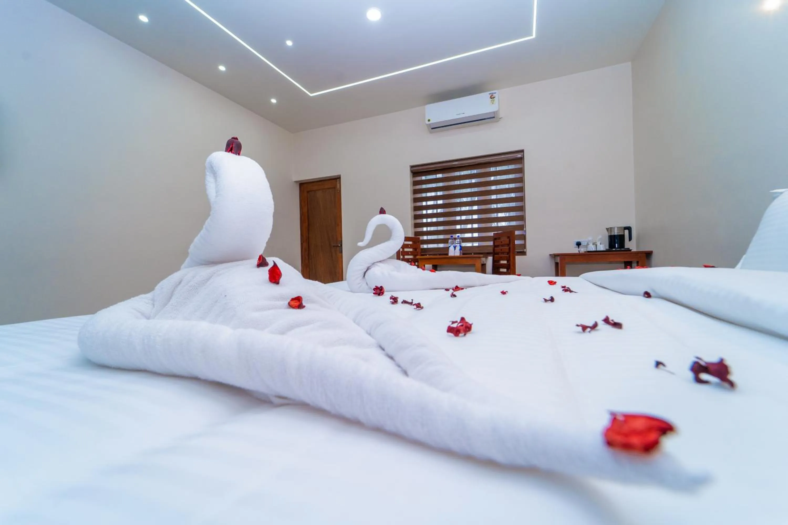Bed in Skylar Seaview Beach Resort & Ayurveda Varkala