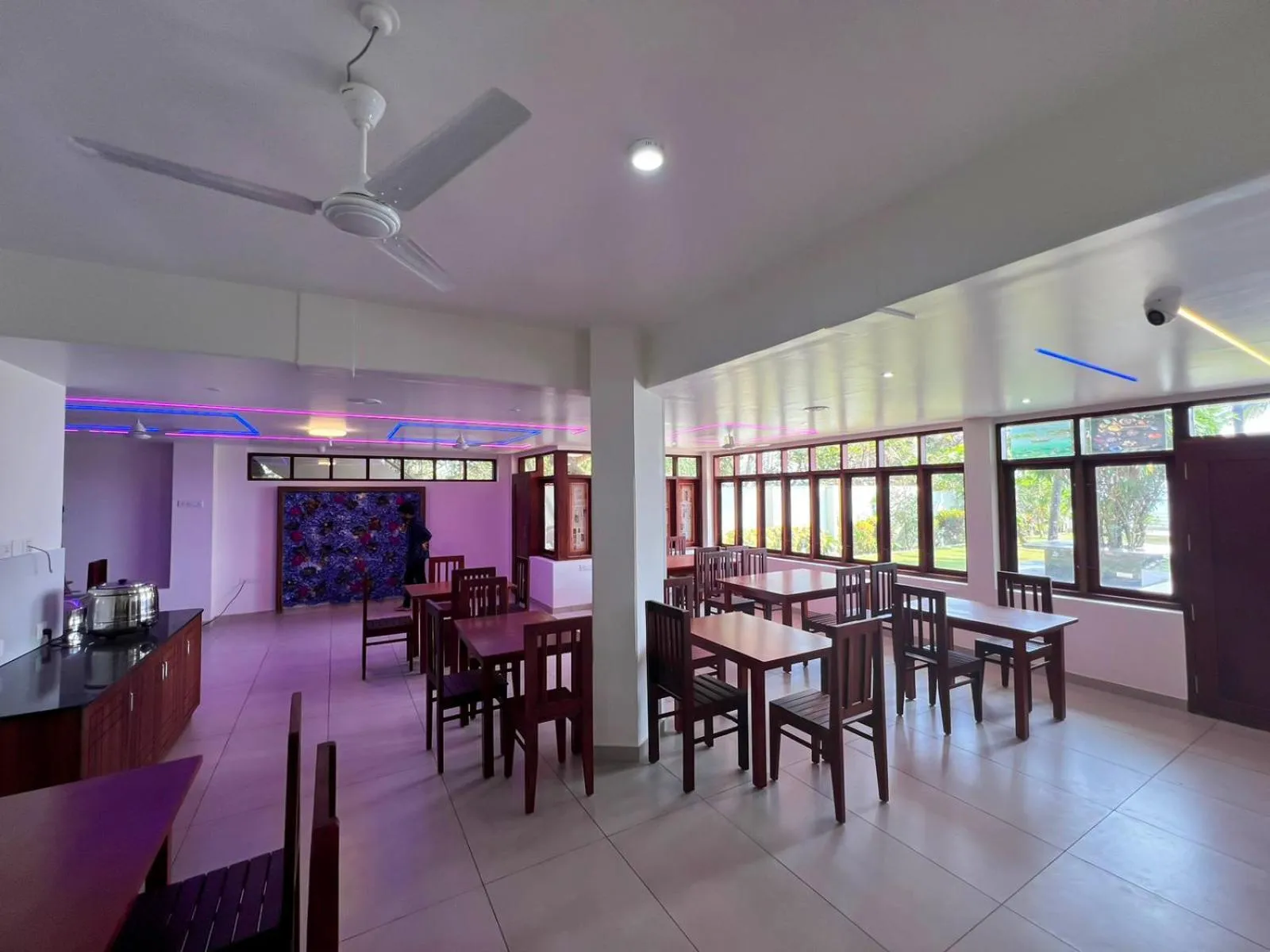 Restaurant/places to eat in Skylar Seaview Beach Resort & Ayurveda Varkala