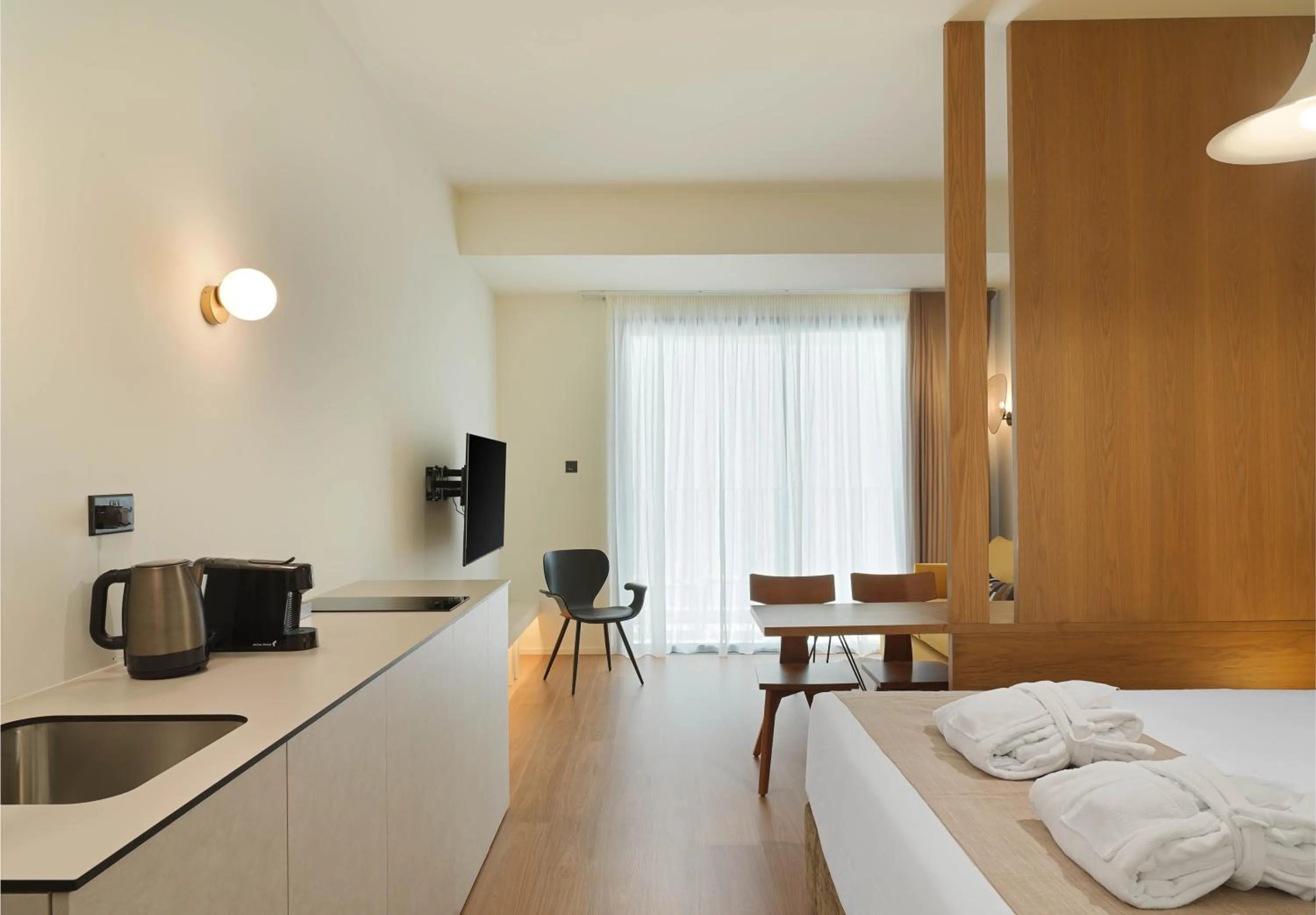 Bed in Alinea Market Agora Square