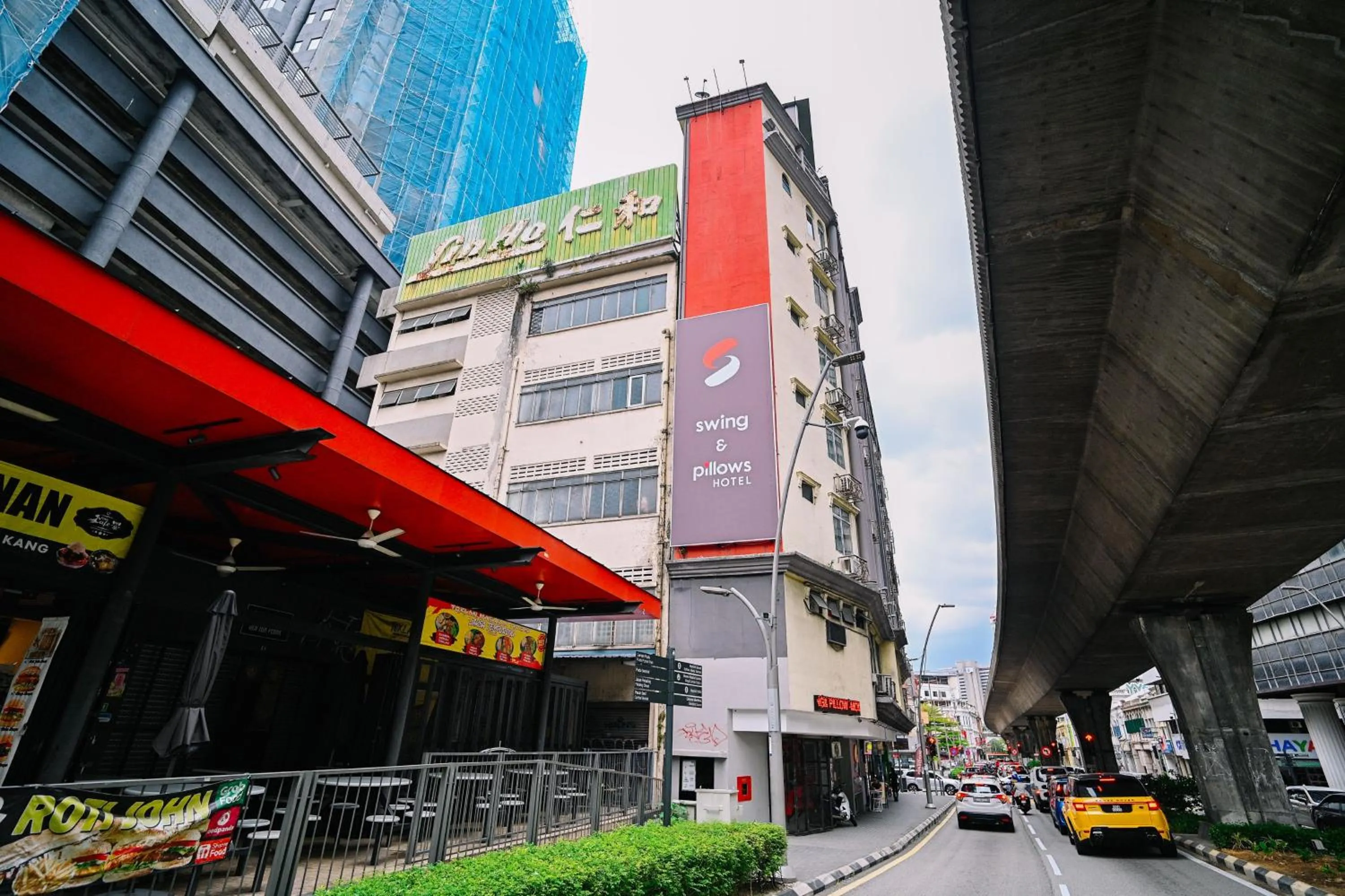 Swing & Pillows - Masjid Jamek Kuala Lumpur