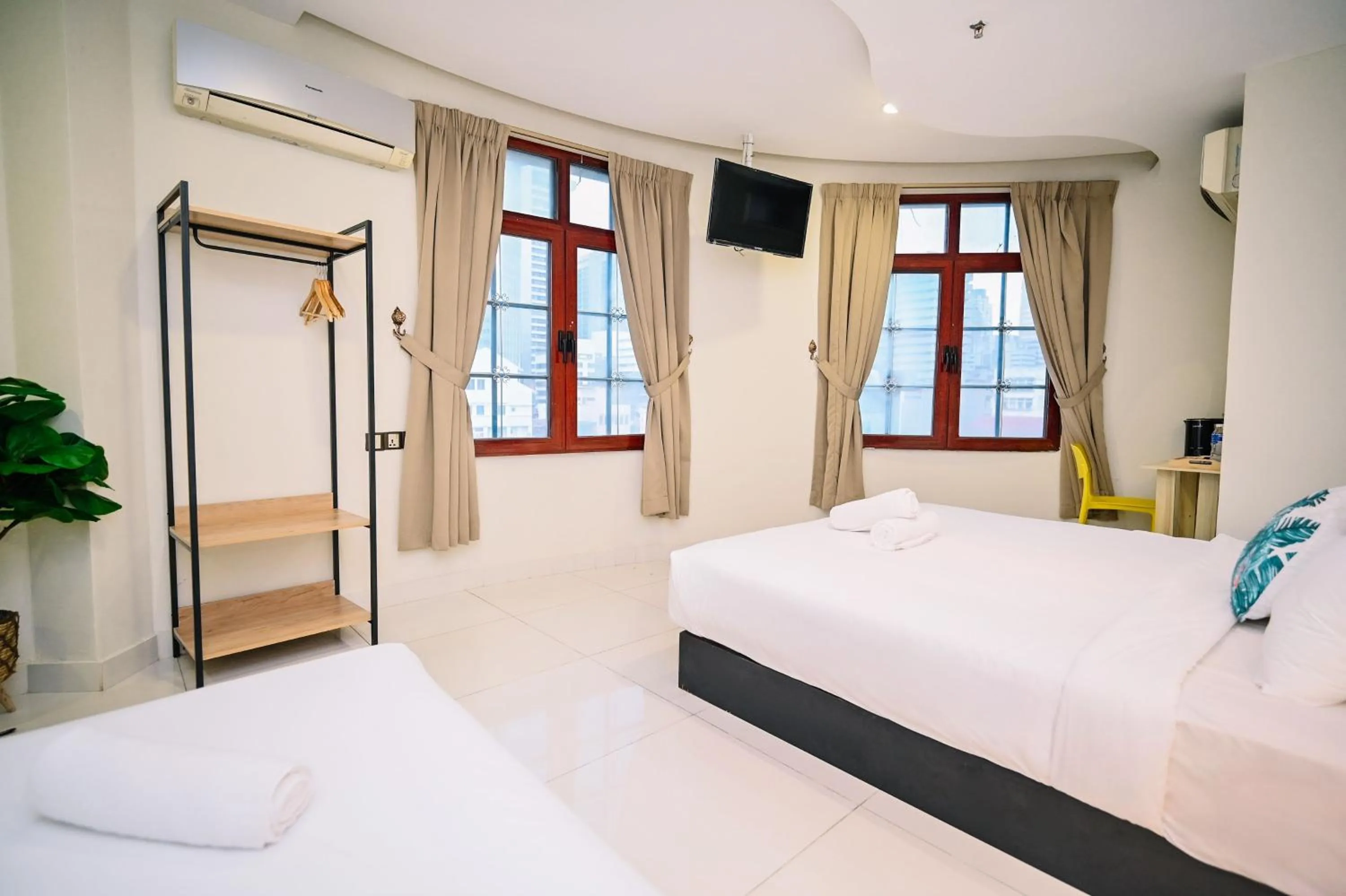 Bed in Swing & Pillows - Masjid Jamek Kuala Lumpur